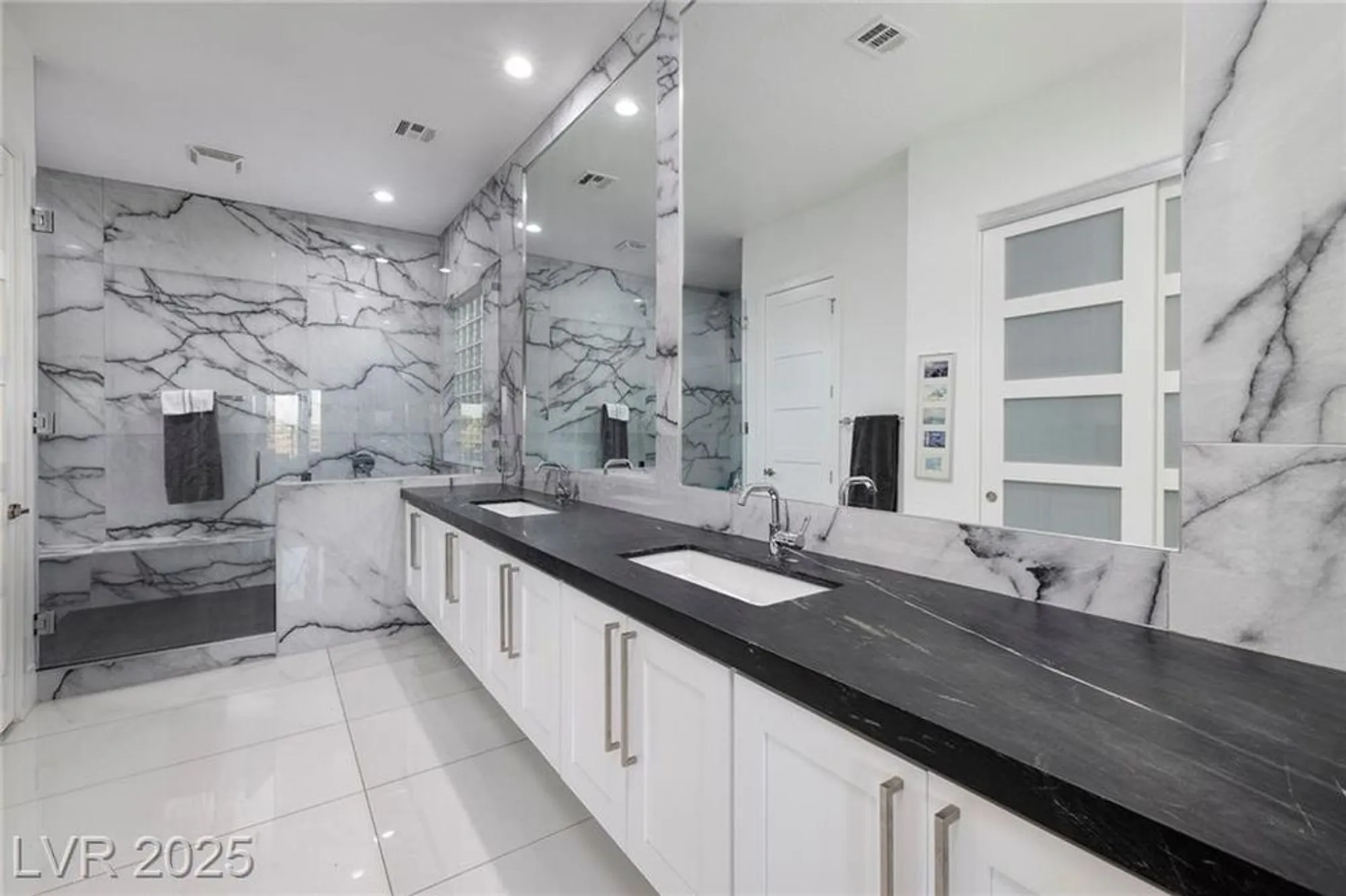 Property Slideshow image 27 of 48 | 2840 foxtail creek ave, Henderson, NV, 89052