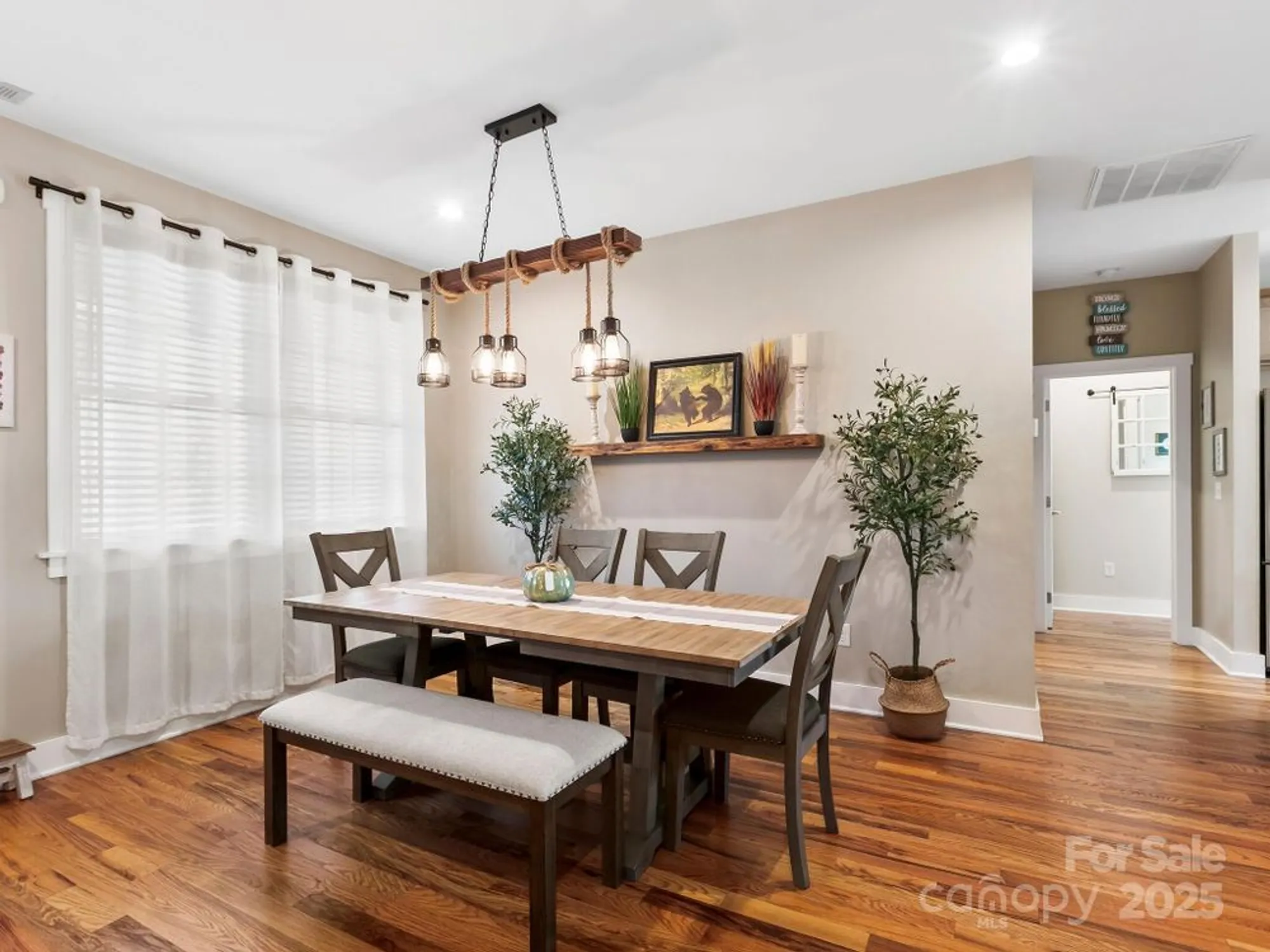 Property Slideshow image 13 of 34 | 371 beechnut dr, Hendersonville, NC, 28739