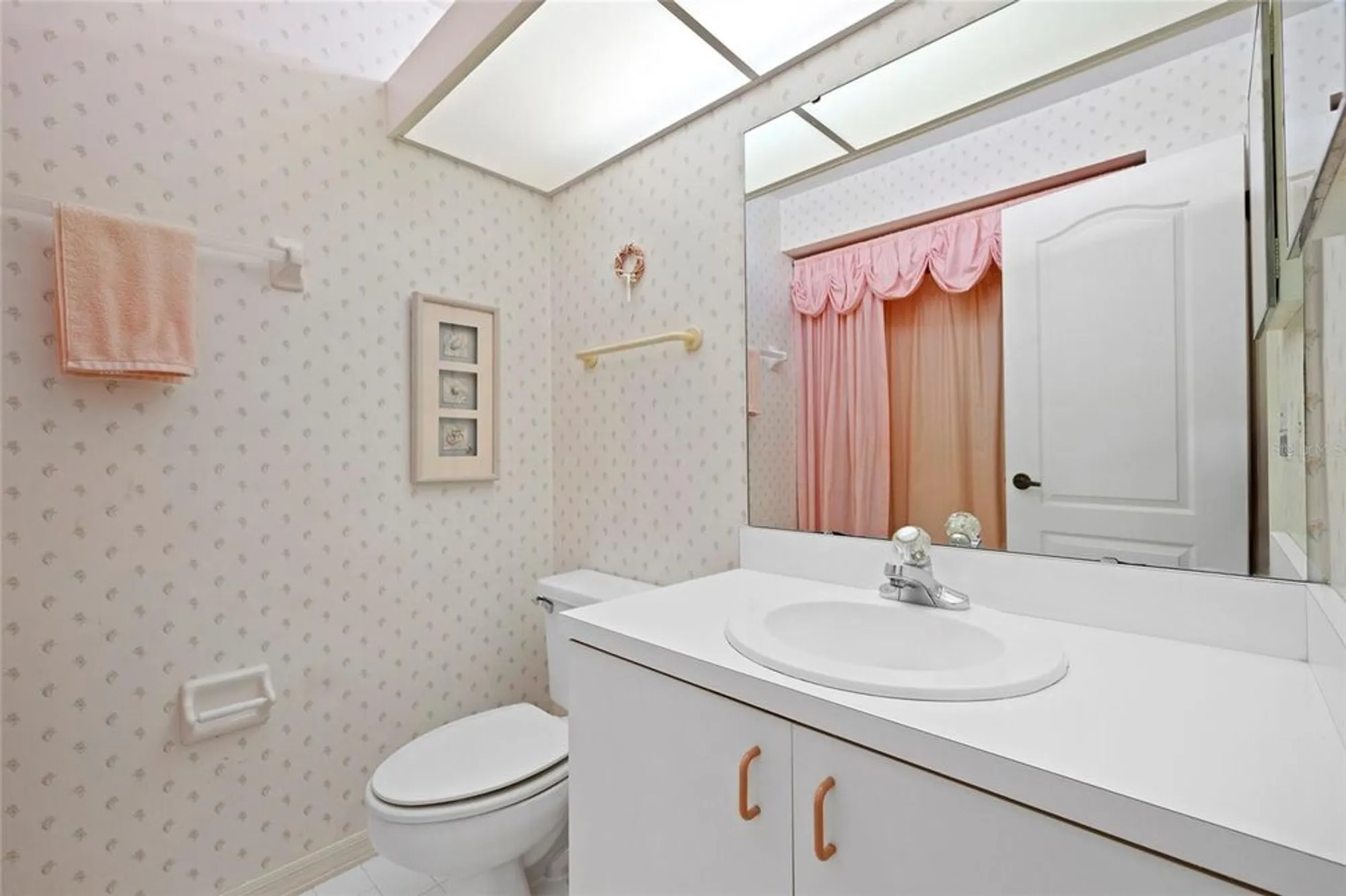 Property Slideshow image 20 of 52 | 6507 stone river rd 304, Bradenton, FL, 34203