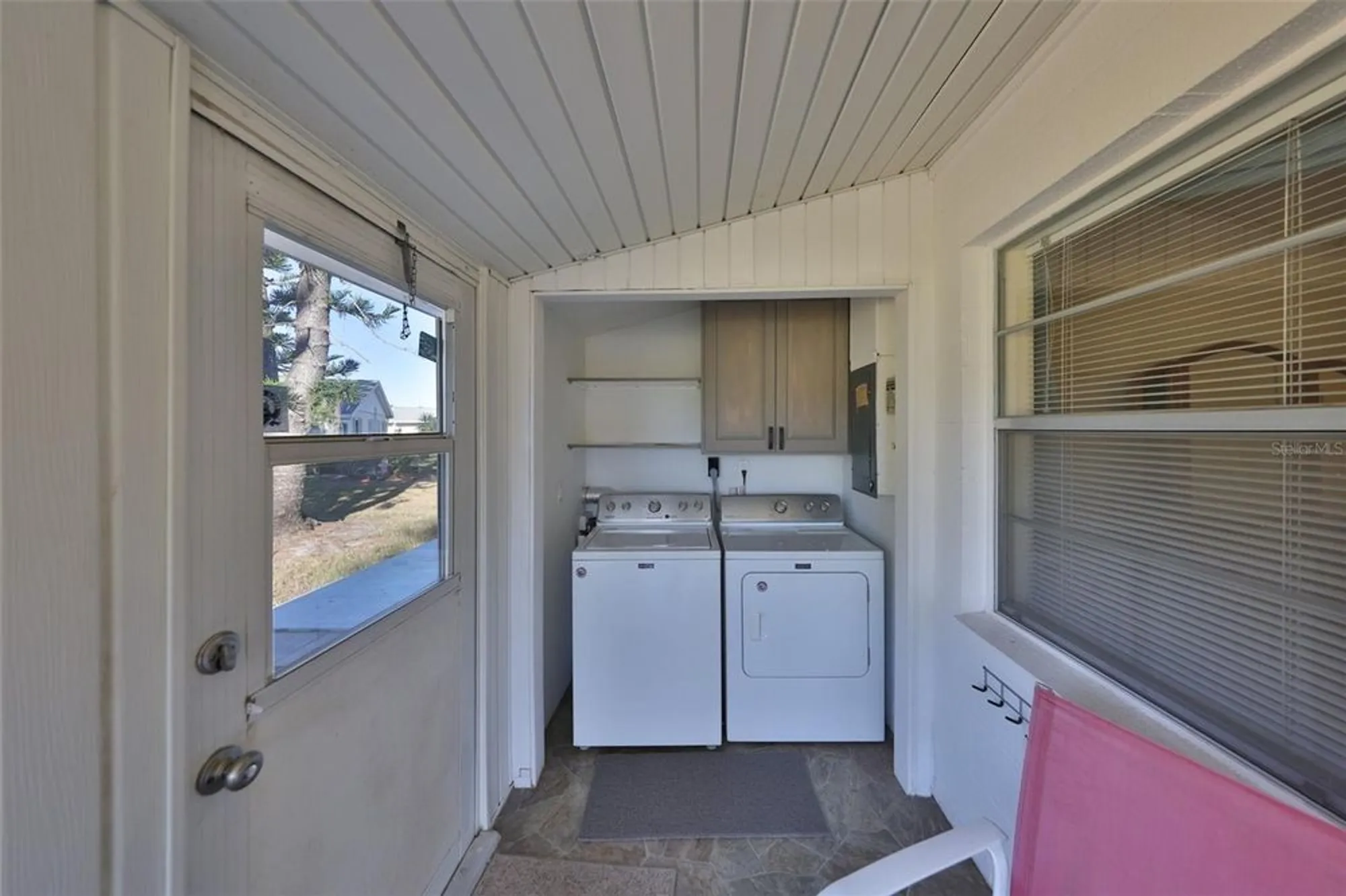 Property Slideshow image 27 of 51 | 2202 clubhouse dr 180, Sun City Center, FL, 33573