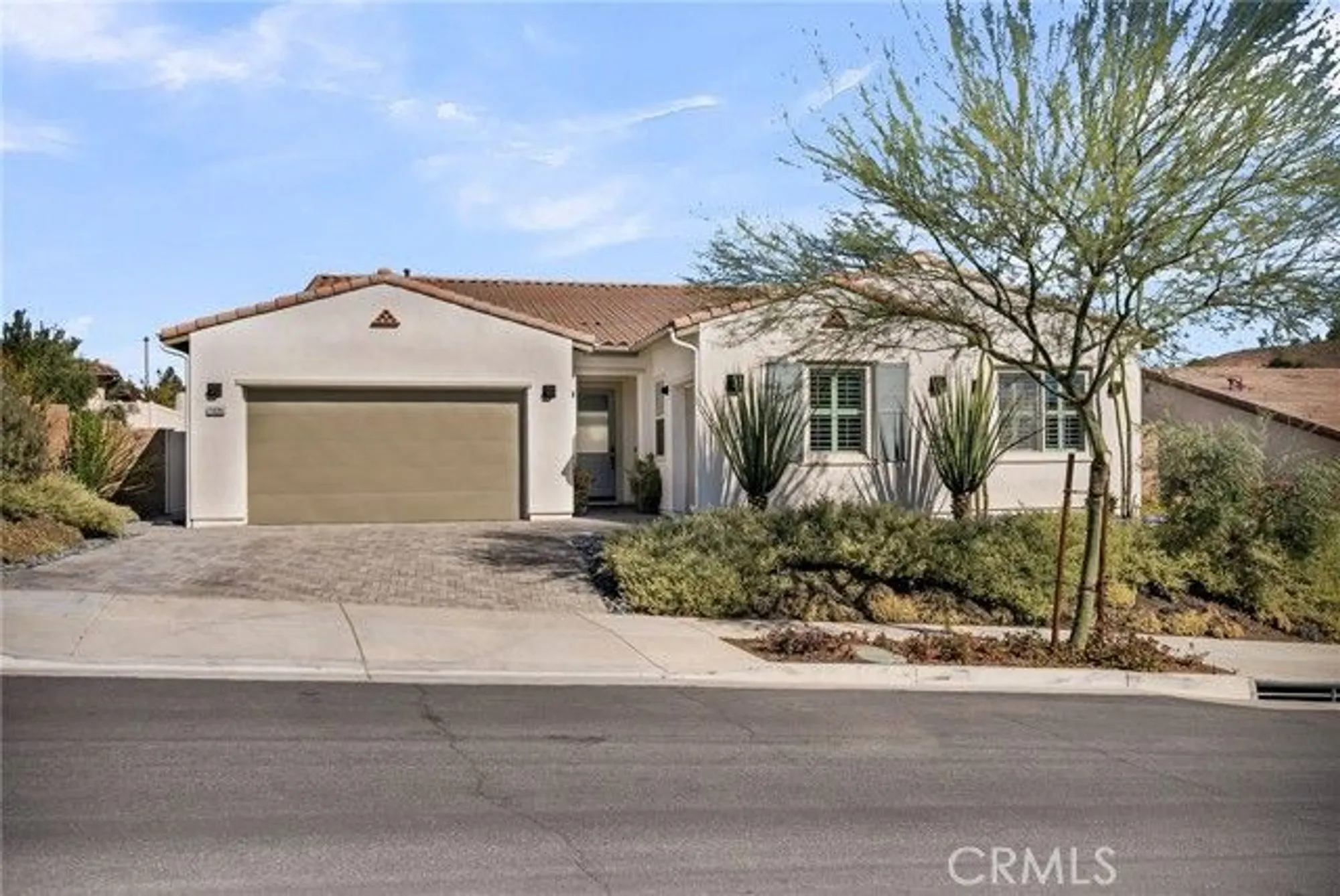 Property Slideshow image 2 of 44 | 11686 oakton way, Corona, CA, 92883