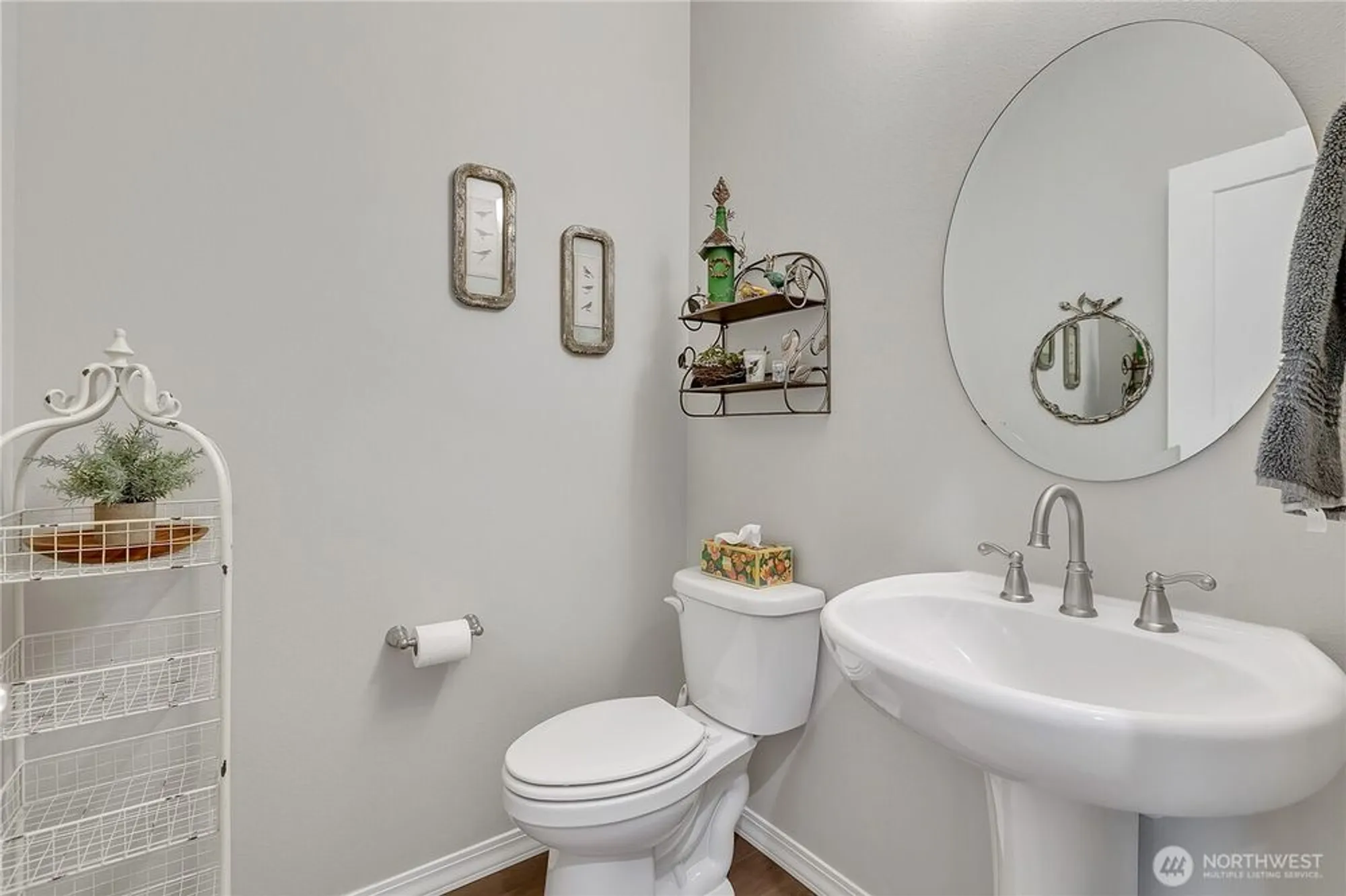 Property Slideshow image 20 of 32 | 18220 147th st, Bonney Lake, WA, 98391
