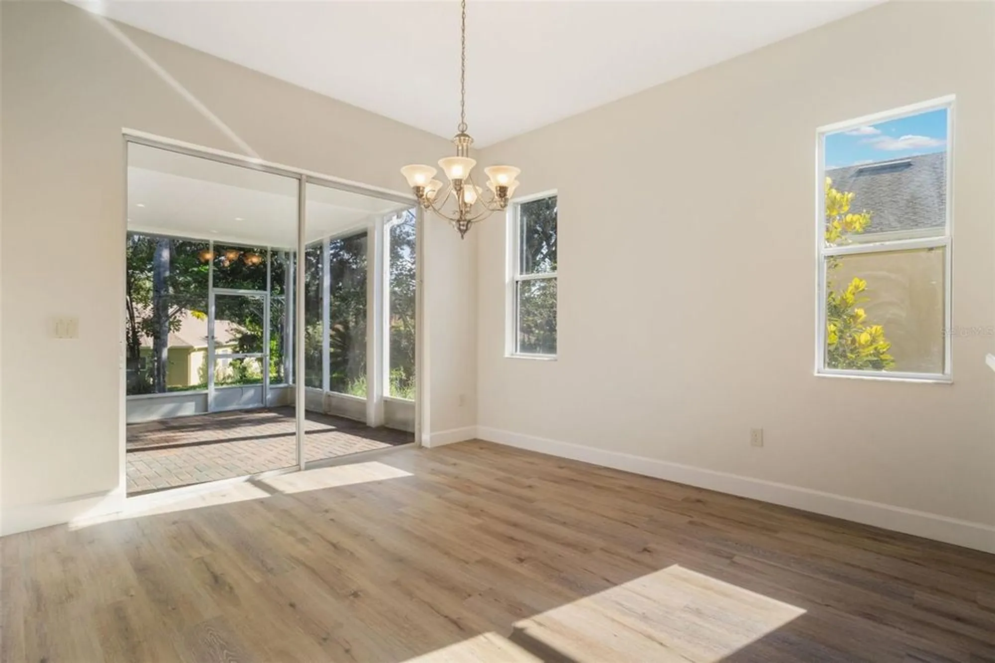 Property Slideshow image 11 of 50 | 103 crescent moon dr, Groveland, FL, 34736