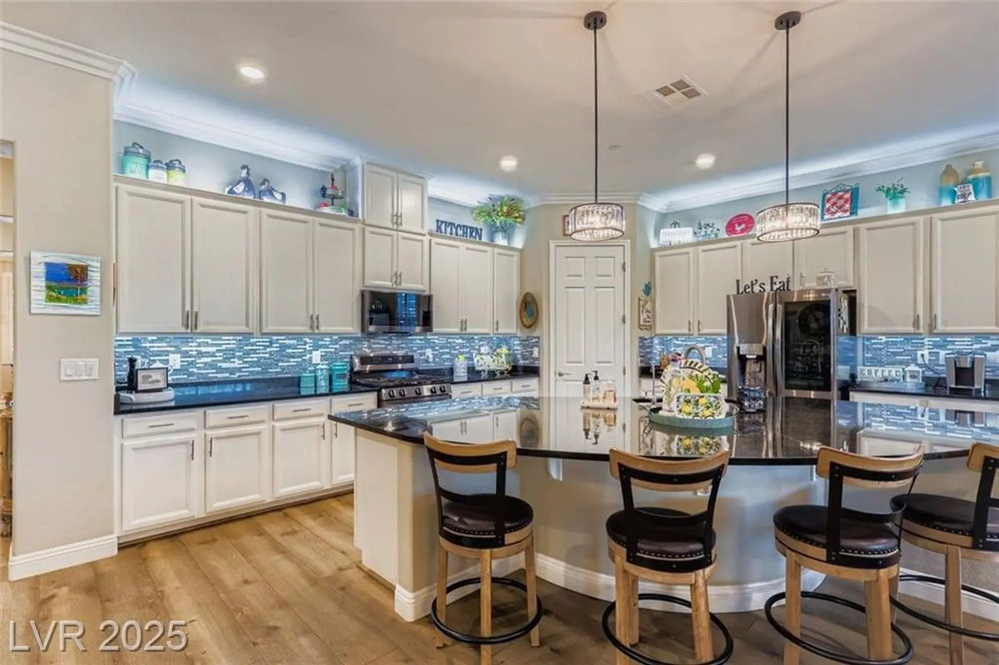 Property Slideshow image 14 of 54 | 768 rocky nook st, Henderson, NV, 89011