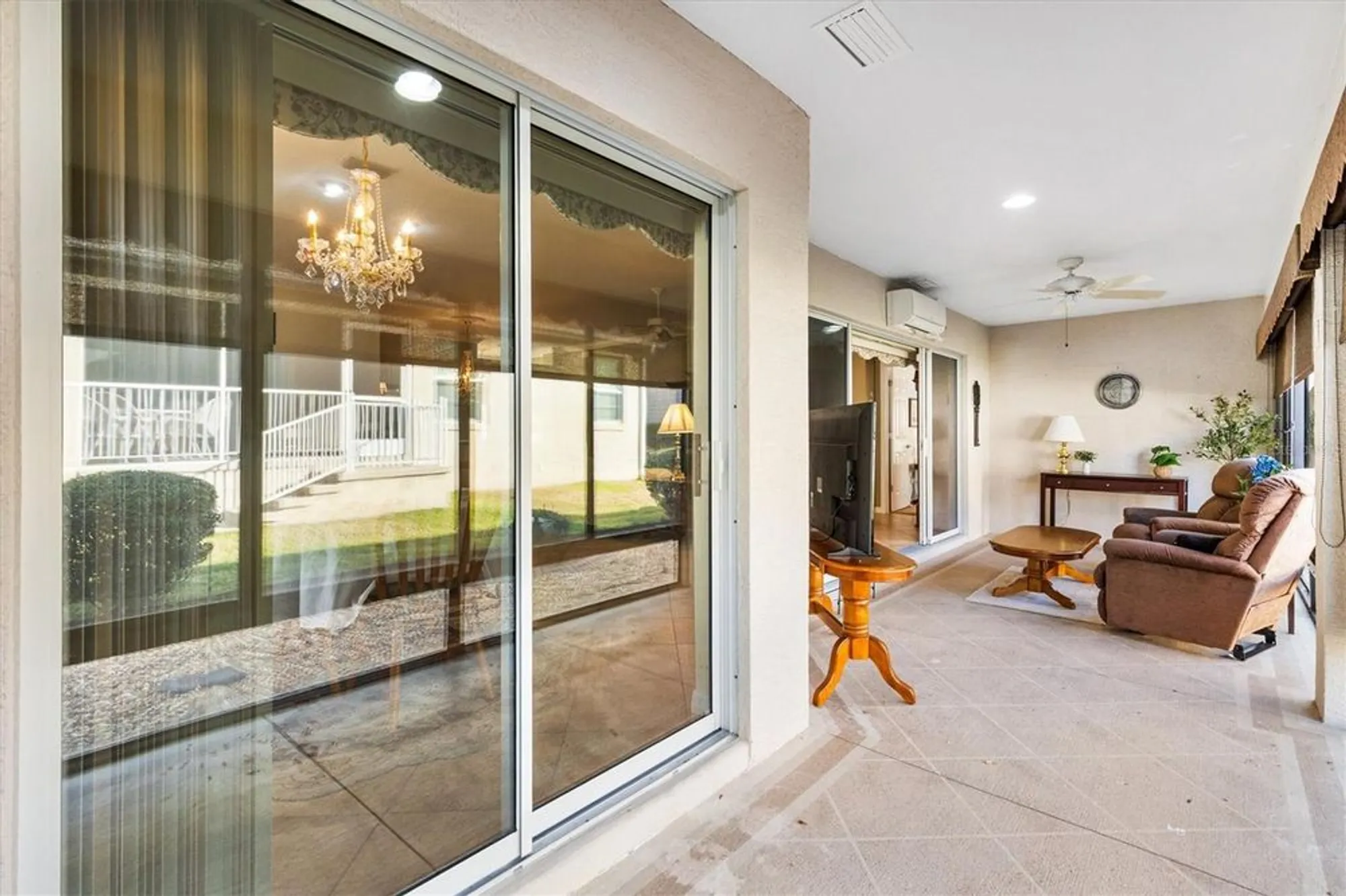 Property Slideshow image 30 of 35 | 933 folkstone way, The Villages, FL, 32162