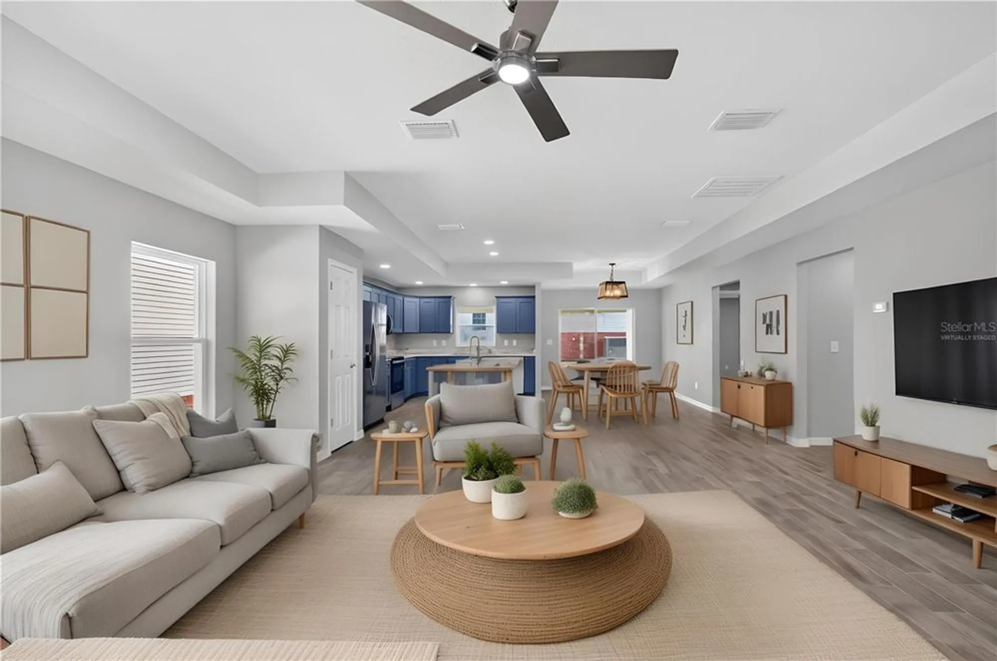 Property Slideshow image 11 of 36 | 1201 dustin dr, The Villages, FL, 32159