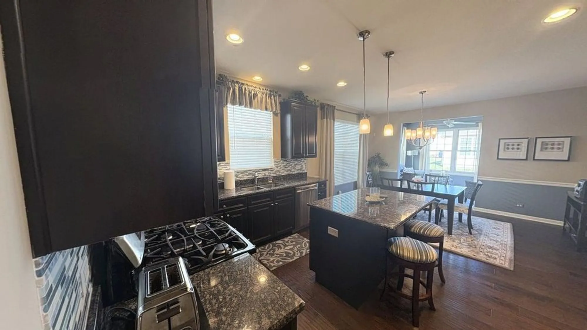 Property Slideshow image 29 of 39 | , Huntley, IL, 60142