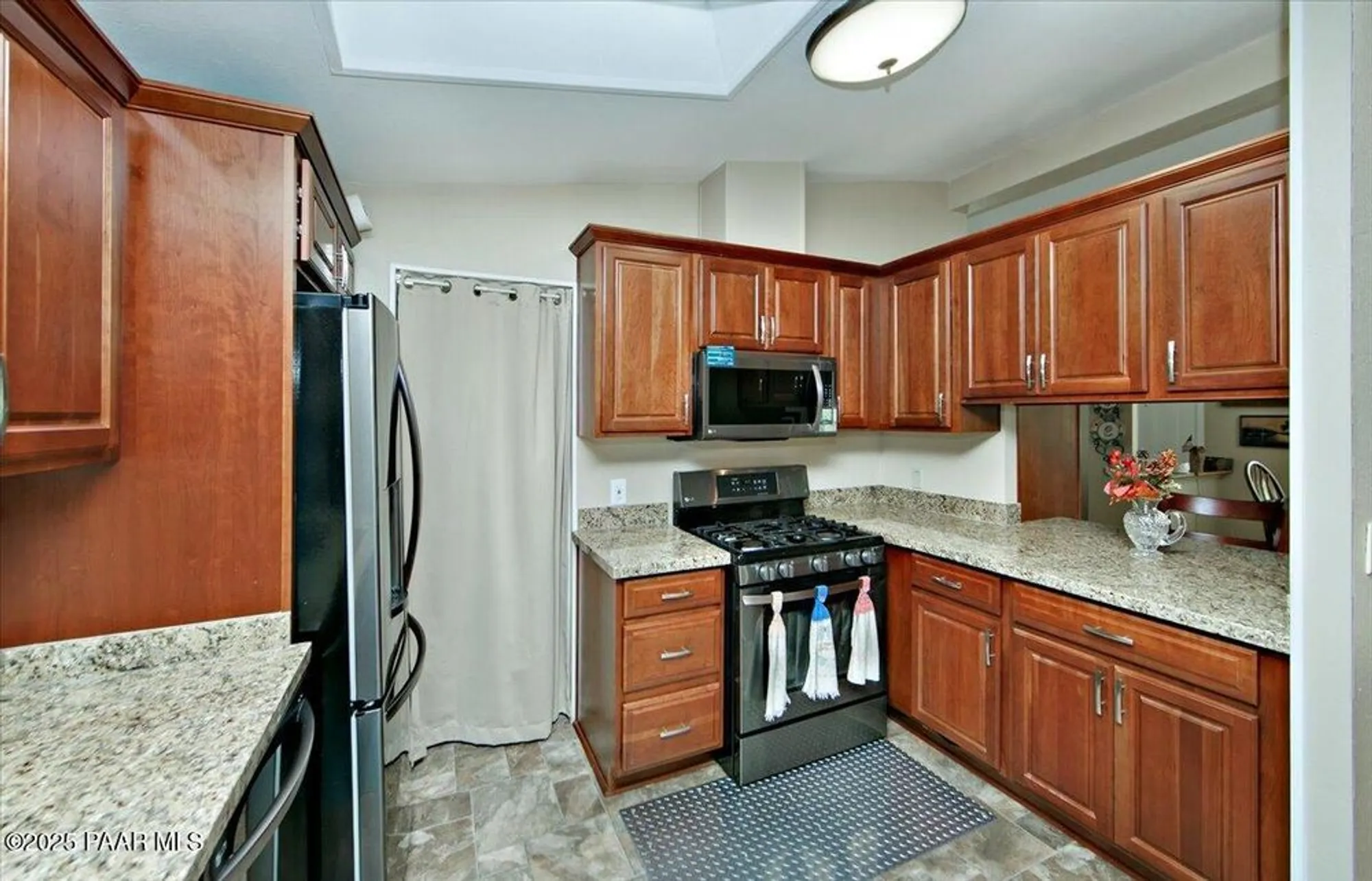 Property Slideshow image 7 of 24 | 768 n mesquite tree dr 202, Dewey-Humboldt, AZ, 86327