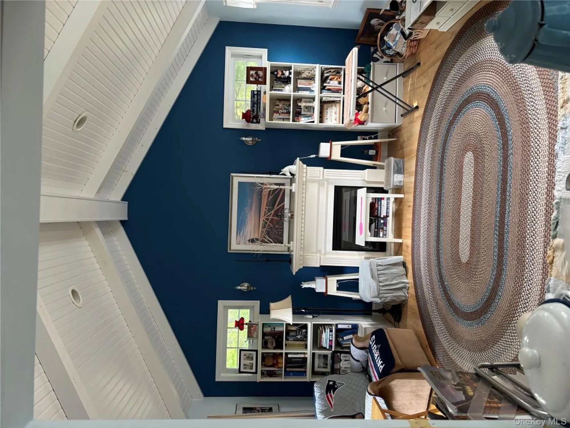 Property Slideshow image 11 of 21 | 190 canterbury dr, Ridge, NY, 11961