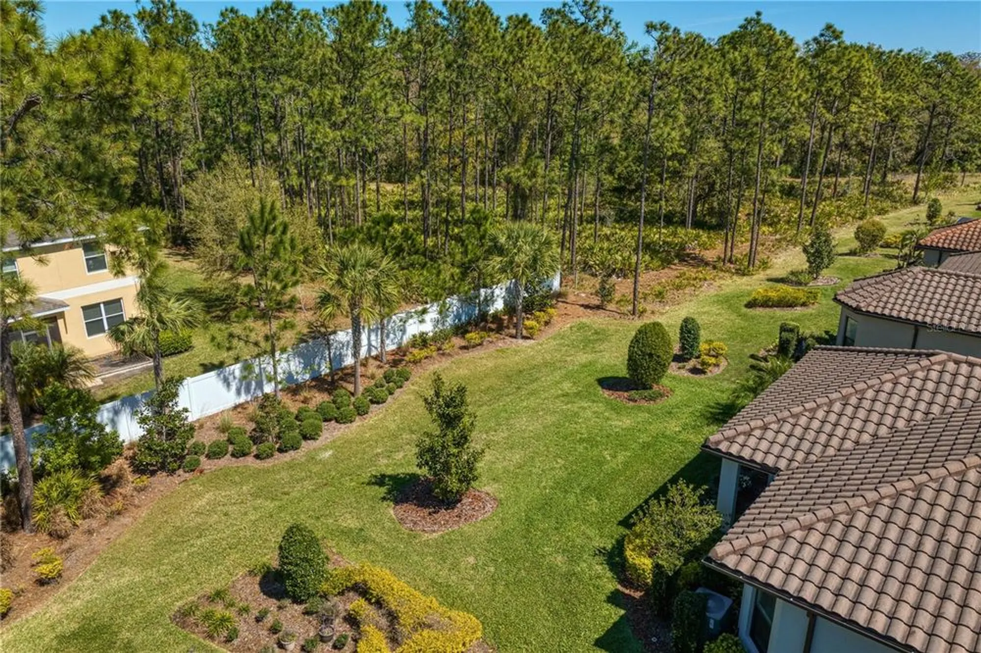 Property Slideshow image 43 of 68 | 20173 umbria hill dr, Tampa, FL, 33647