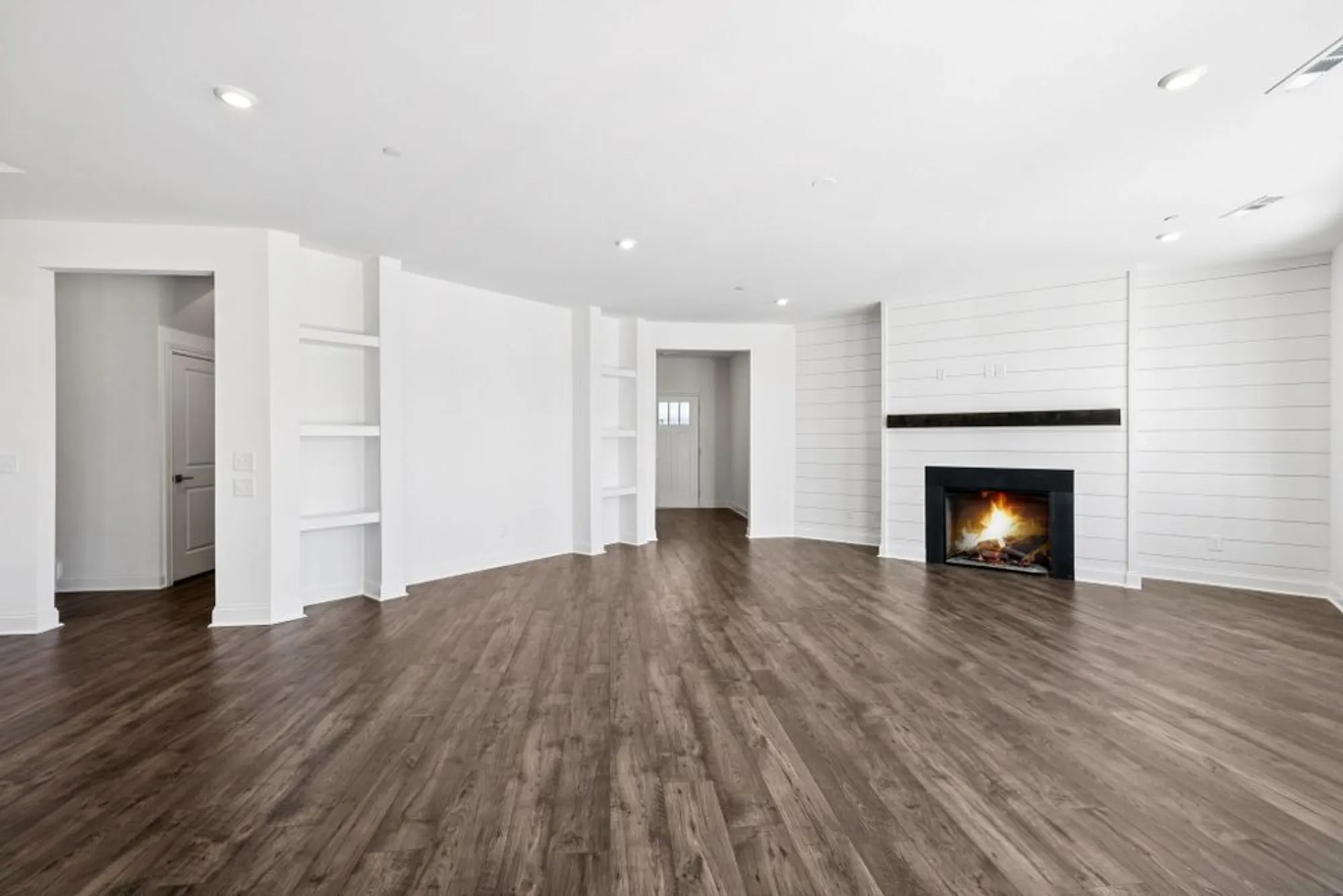 Property Slideshow image 11 of 53 | 520 restoration dr, Smyrna, TN, 37167