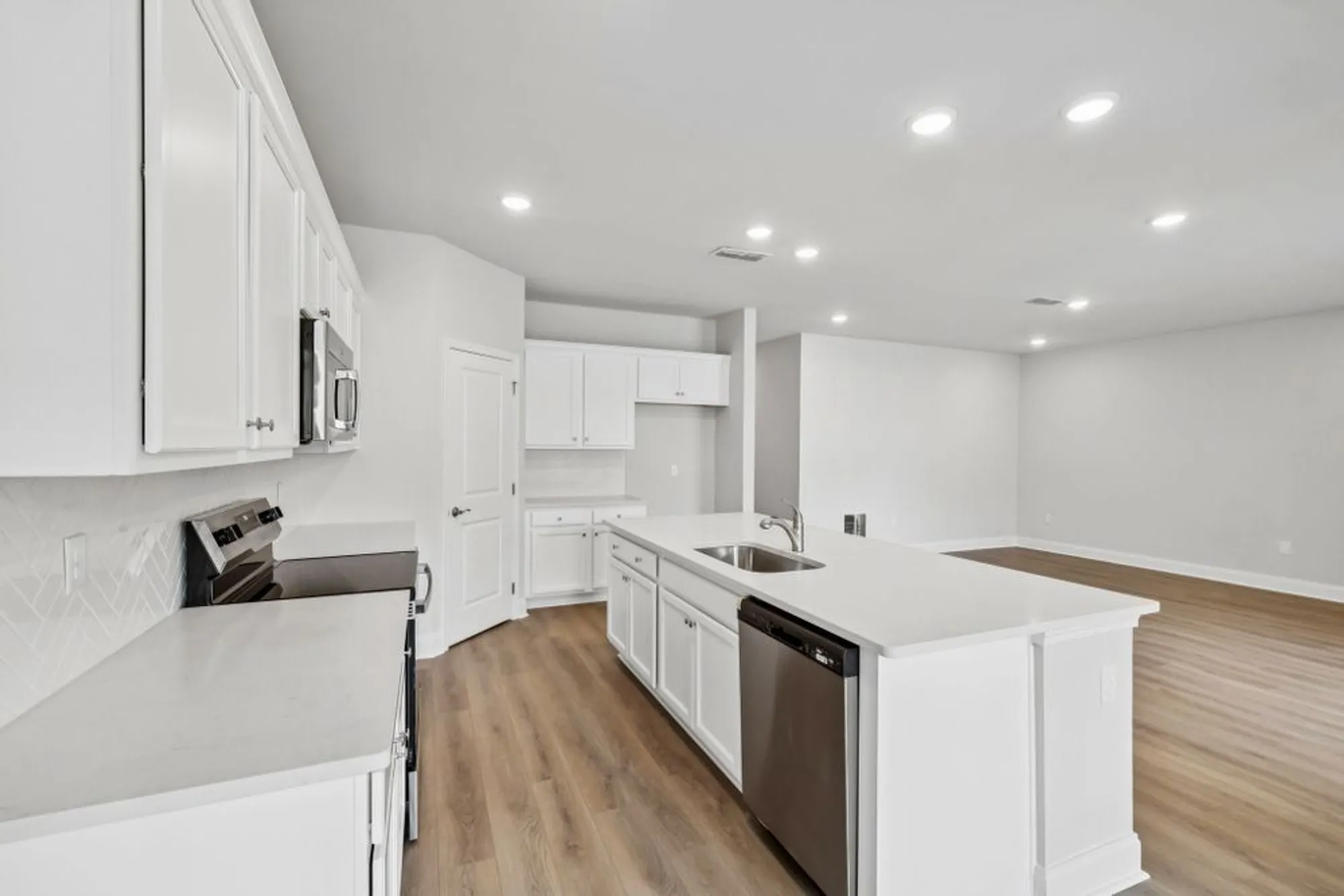 Property Slideshow image 20 of 50 | 2828 bison ct, Antioch, TN, 37013