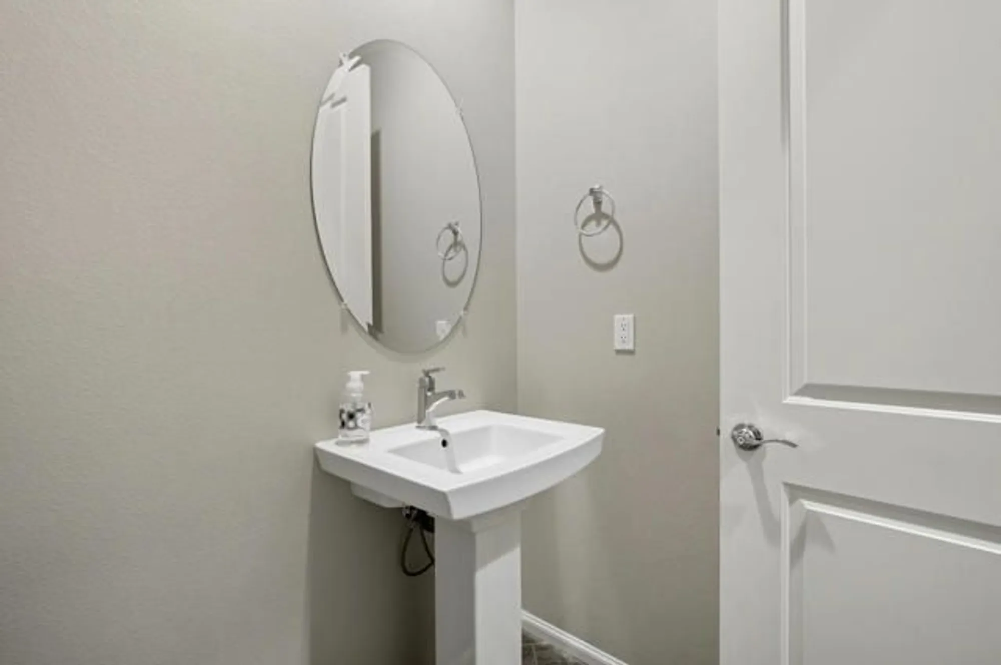 Property Slideshow image 27 of 67 | 82595 ladder canyon dr, Indio, CA, 92201