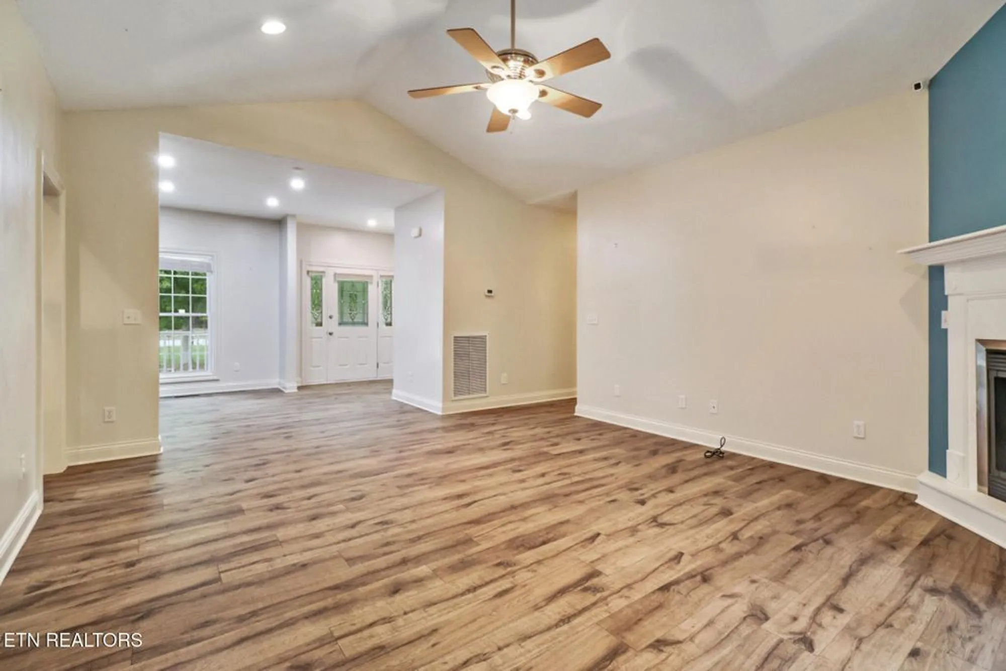 Property Slideshow image 16 of 30 | 613 westchester dr, Crossville, TN, 38558