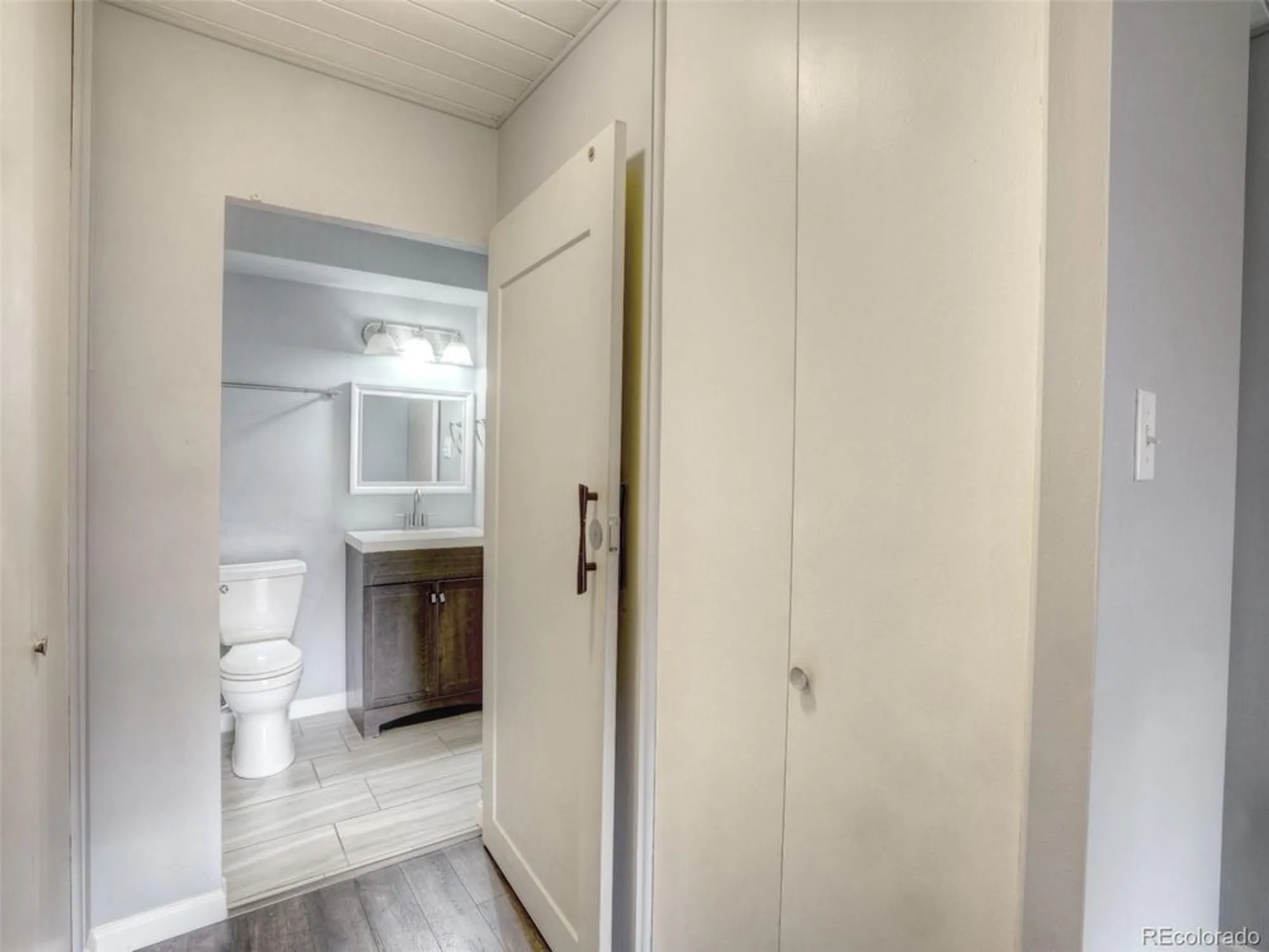 Property Slideshow image 20 of 50 | 665 s clinton st apt 14a, Denver, CO, 80247