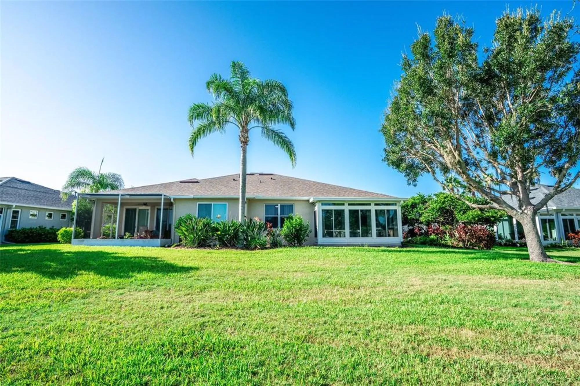 Property Slideshow image 30 of 39 | 2427 sifield greens way, Sun City Center, FL, 33573