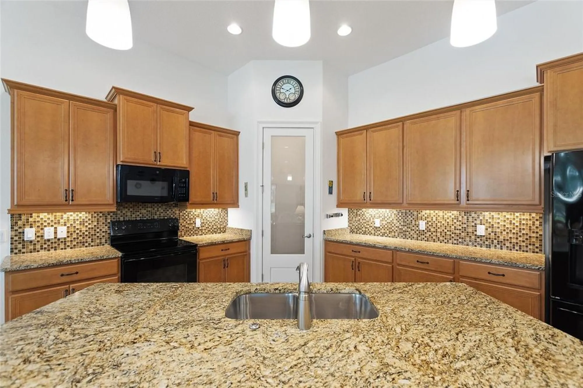 Property Slideshow image 10 of 99 | 346 treviso dr, Kissimmee, FL, 34759