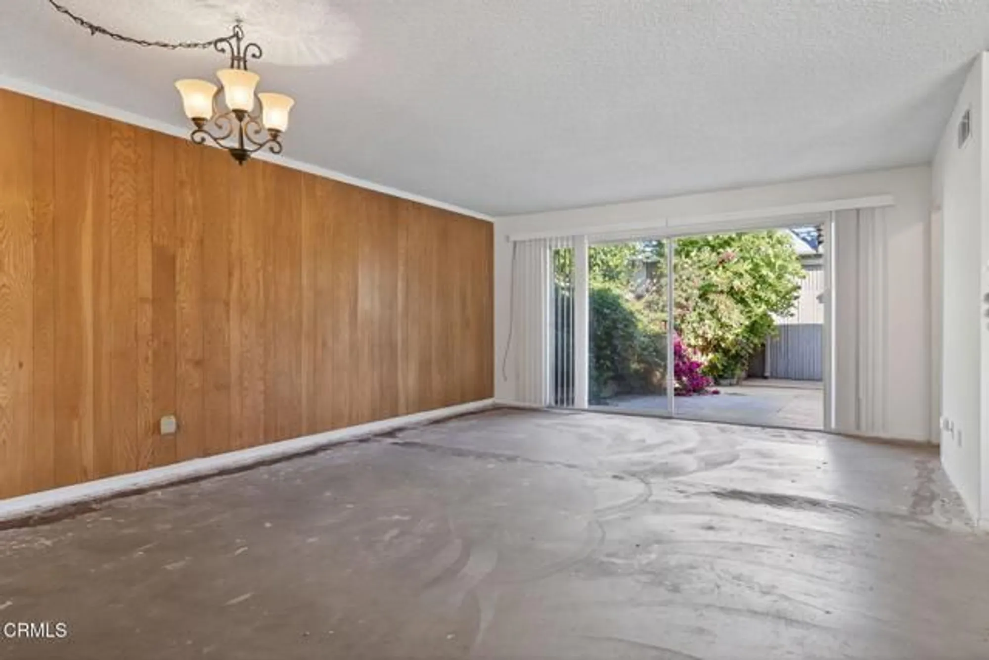 Property Slideshow image 10 of 51 | 151 w bay blvd, Port Hueneme, CA, 93041