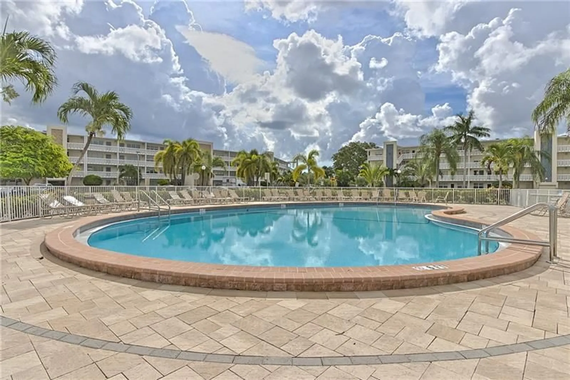 Property Slideshow image 19 of 20 | 167 grantham e # 167, Deerfield Beach, FL, 33442