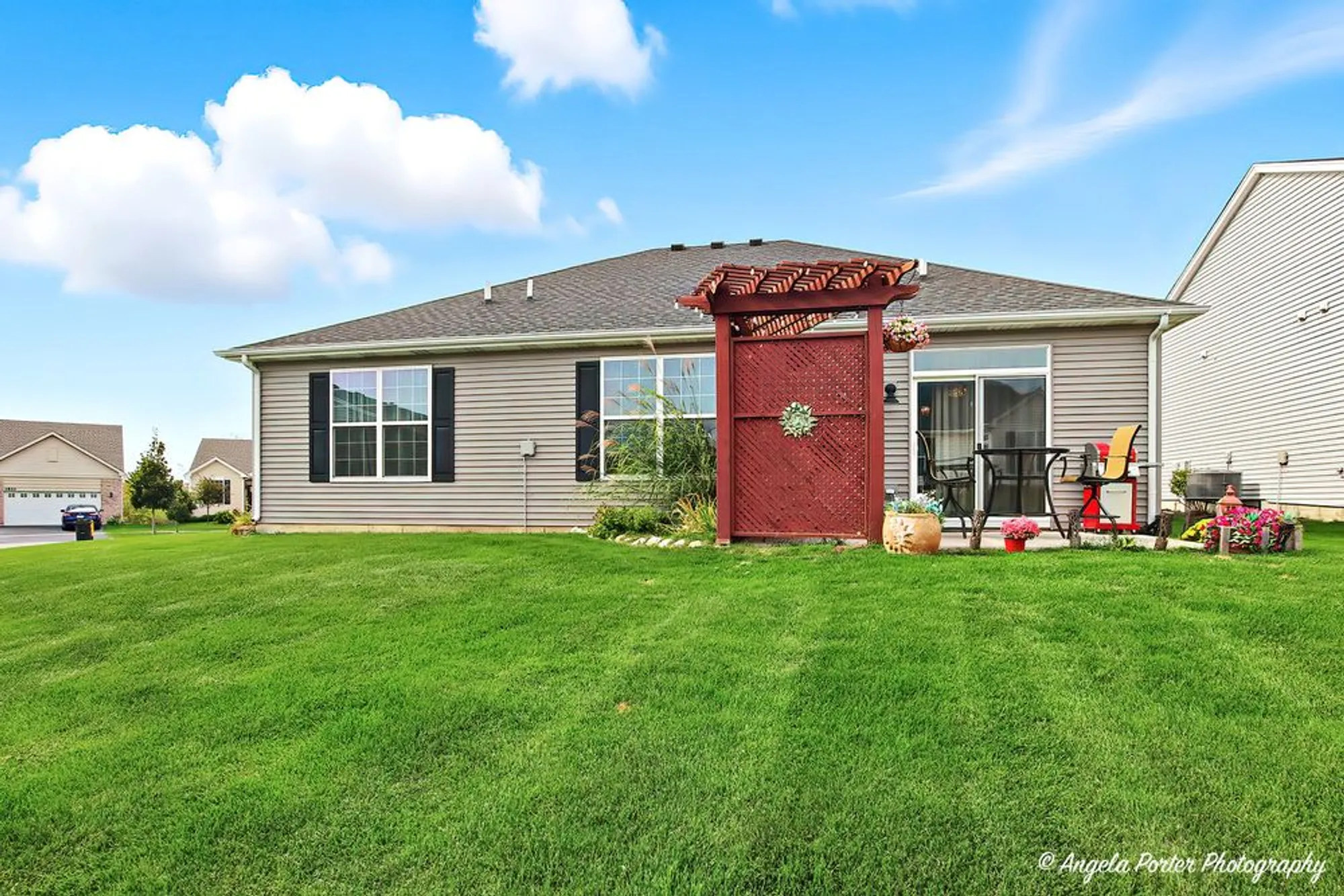 Property Slideshow image 27 of 30 | 1817 alta dr, Volo, IL, 60020