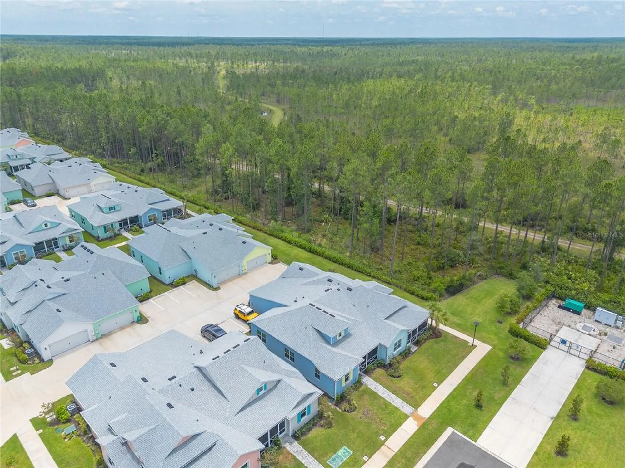 Property Slideshow image 30 of 59 | 333 pop top ln, Daytona Beach, FL, 32124