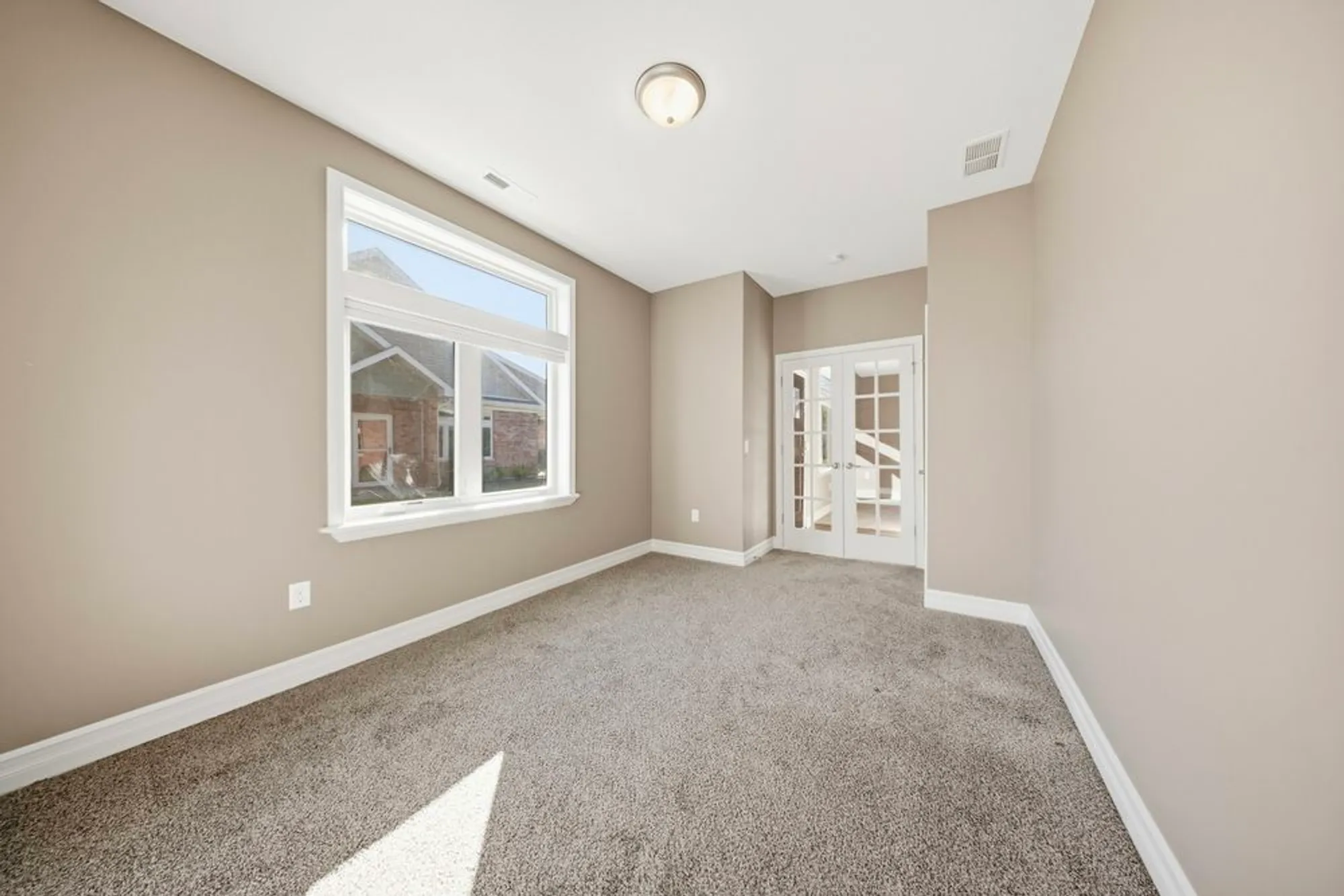 Property Slideshow image 22 of 50 | 437 stearn dr # 437, Genoa, IL, 60135