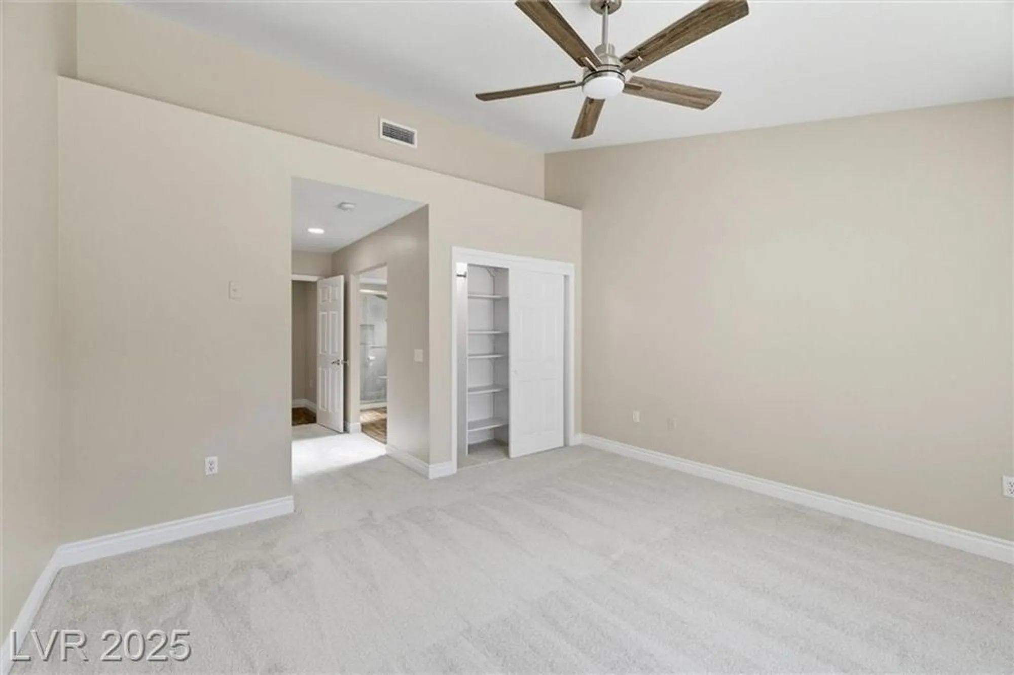 Property Slideshow image 21 of 66 | 3001 merimar dr, Las Vegas, NV, 89134