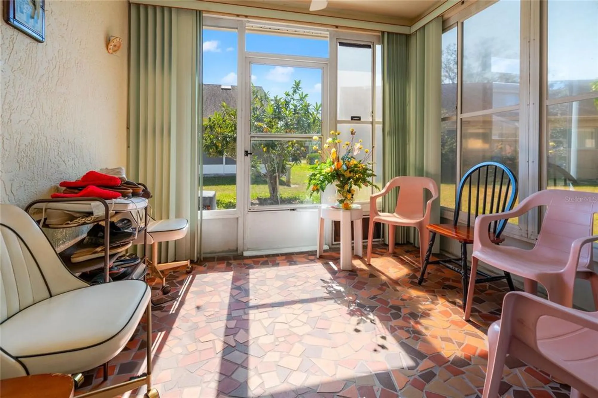 Property Slideshow image 21 of 29 | 6428 thicket trl, New Port Richey, FL, 34653