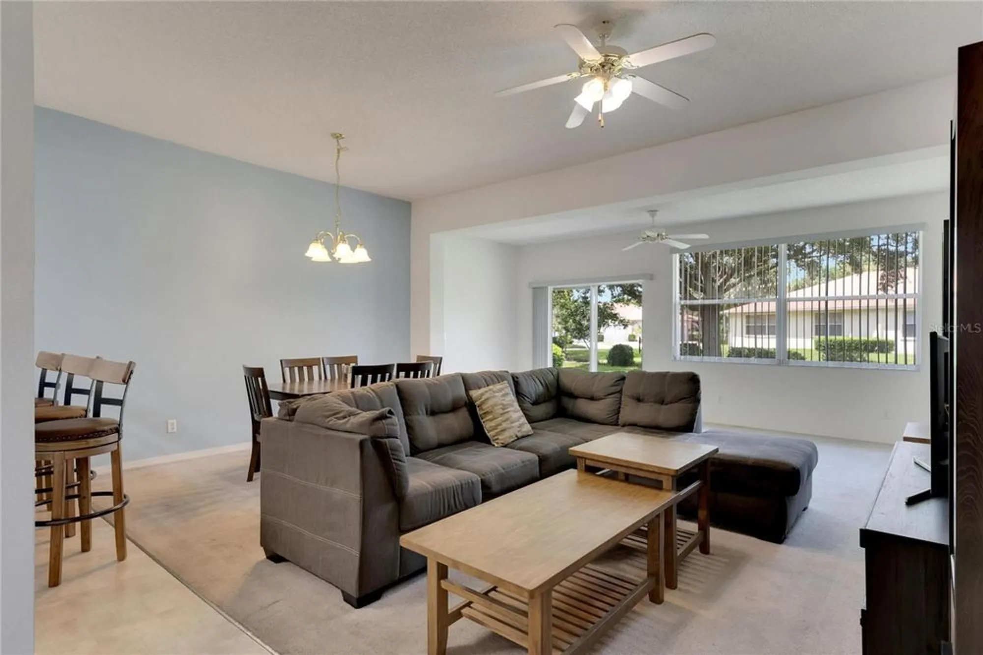 Property Slideshow image 16 of 46 | 1015 radison lake ct # 65, Sun City Center, FL, 33573