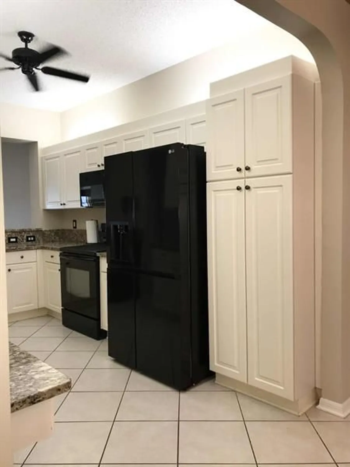 Property Slideshow image 9 of 45 | 7647 southampton ter 110, Tamarac, FL, 33321