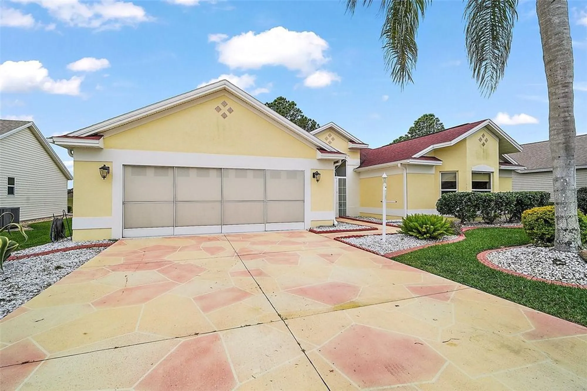 Property Slideshow image 2 of 38 | 1738 augustine dr, The Villages, FL, 32159