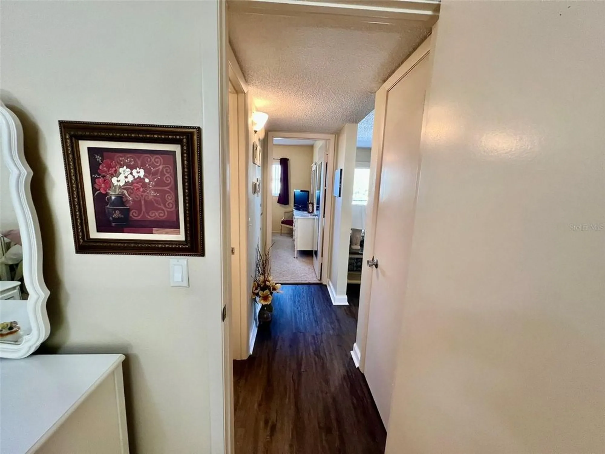 Property Slideshow image 19 of 44 | 2461 rhodesian dr 51, Clearwater, FL, 33763