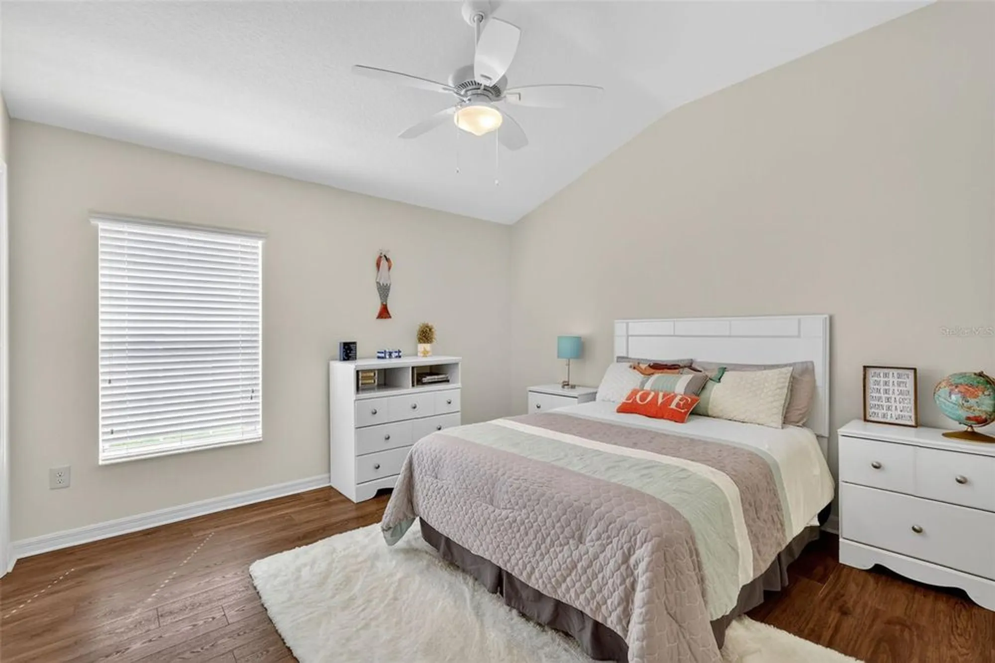 Property Slideshow image 30 of 54 | 10063 lake miona way, Oxford, FL, 34484