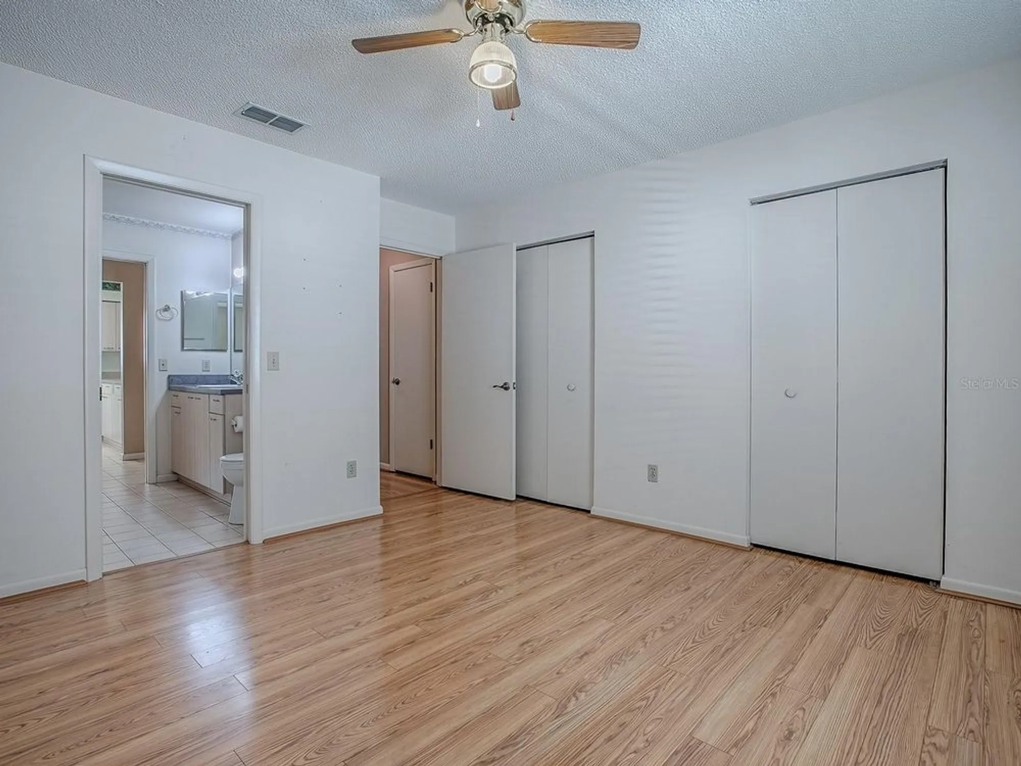 Property Slideshow image 36 of 43 | 642 glen oaks dr, Leesburg, FL, 34748