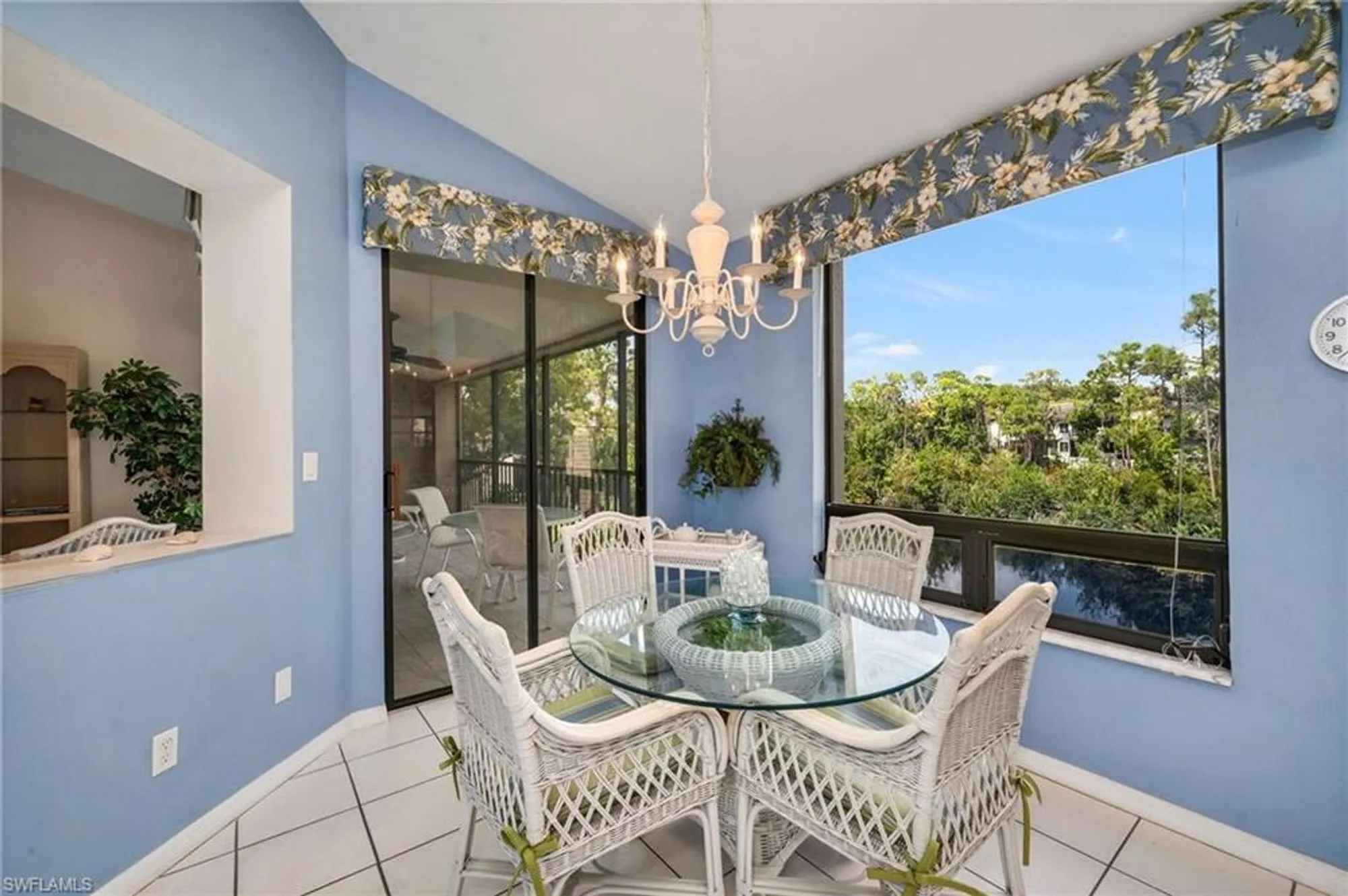 Property Slideshow image 8 of 19 | 27026 oakwood lake dr # 202, Bonita Springs, FL, 34134