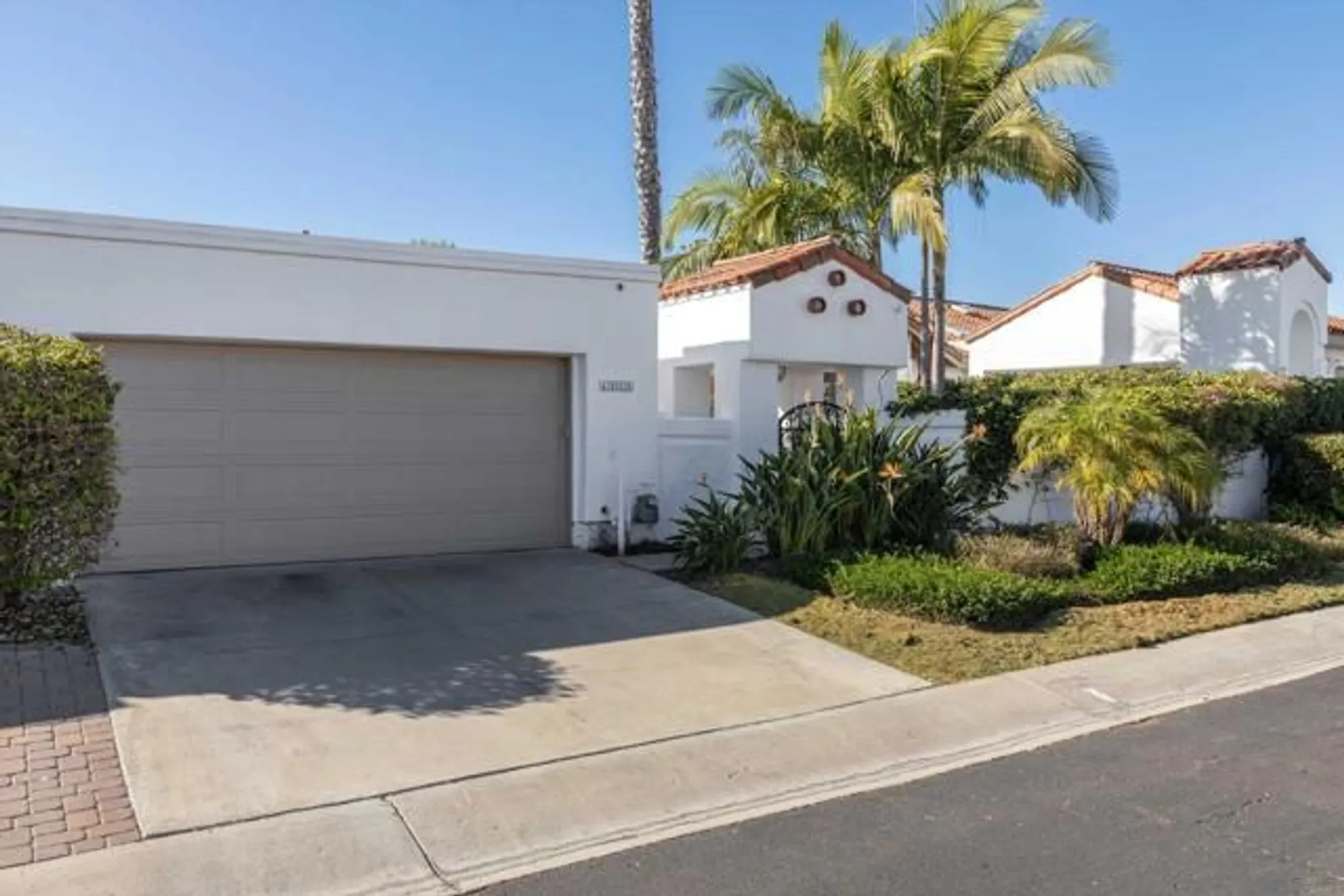 Property Slideshow image 34 of 37 | 4815 galicia way, Oceanside, CA, 92056