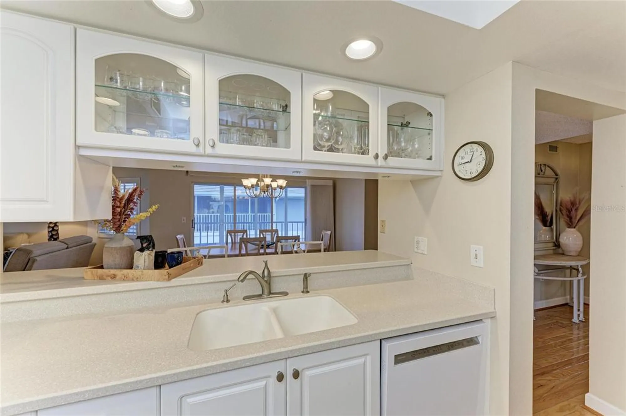 Property Slideshow image 9 of 45 | 1247 edgewater cir # 1247, Bradenton, FL, 34209