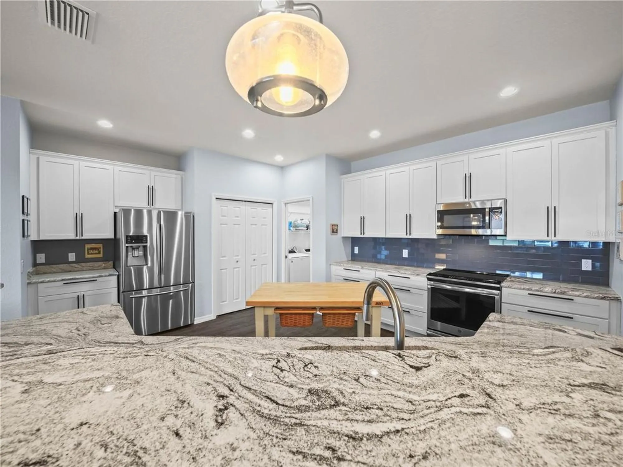 Property Slideshow image 6 of 73 | 3829 litchfield loop, Lake Wales, FL, 33859