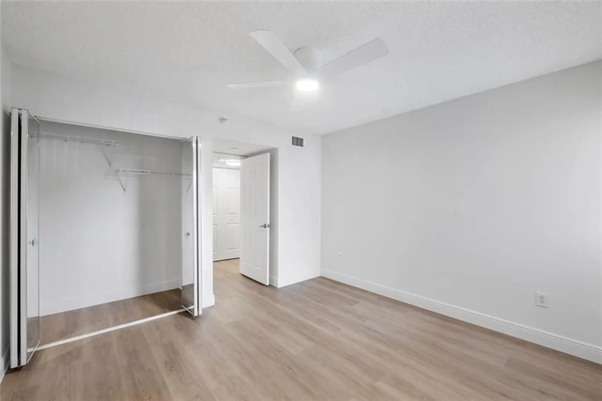 Property Slideshow image 24 of 73 | 7763 southampton ter 102, Tamarac, FL, 33321