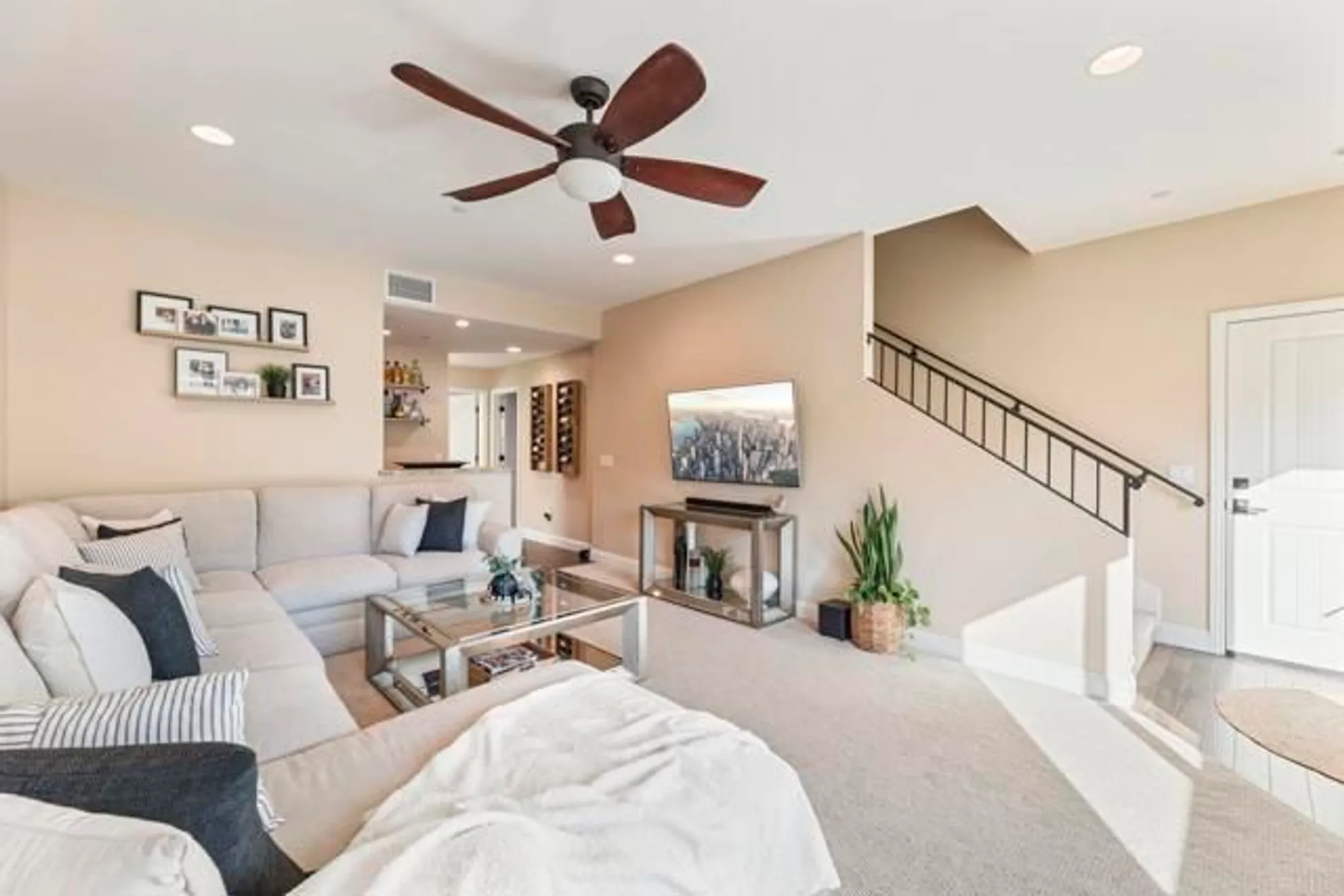 Property Slideshow image 35 of 71 | 27636 mountain meadow rd, Escondido, CA, 92026