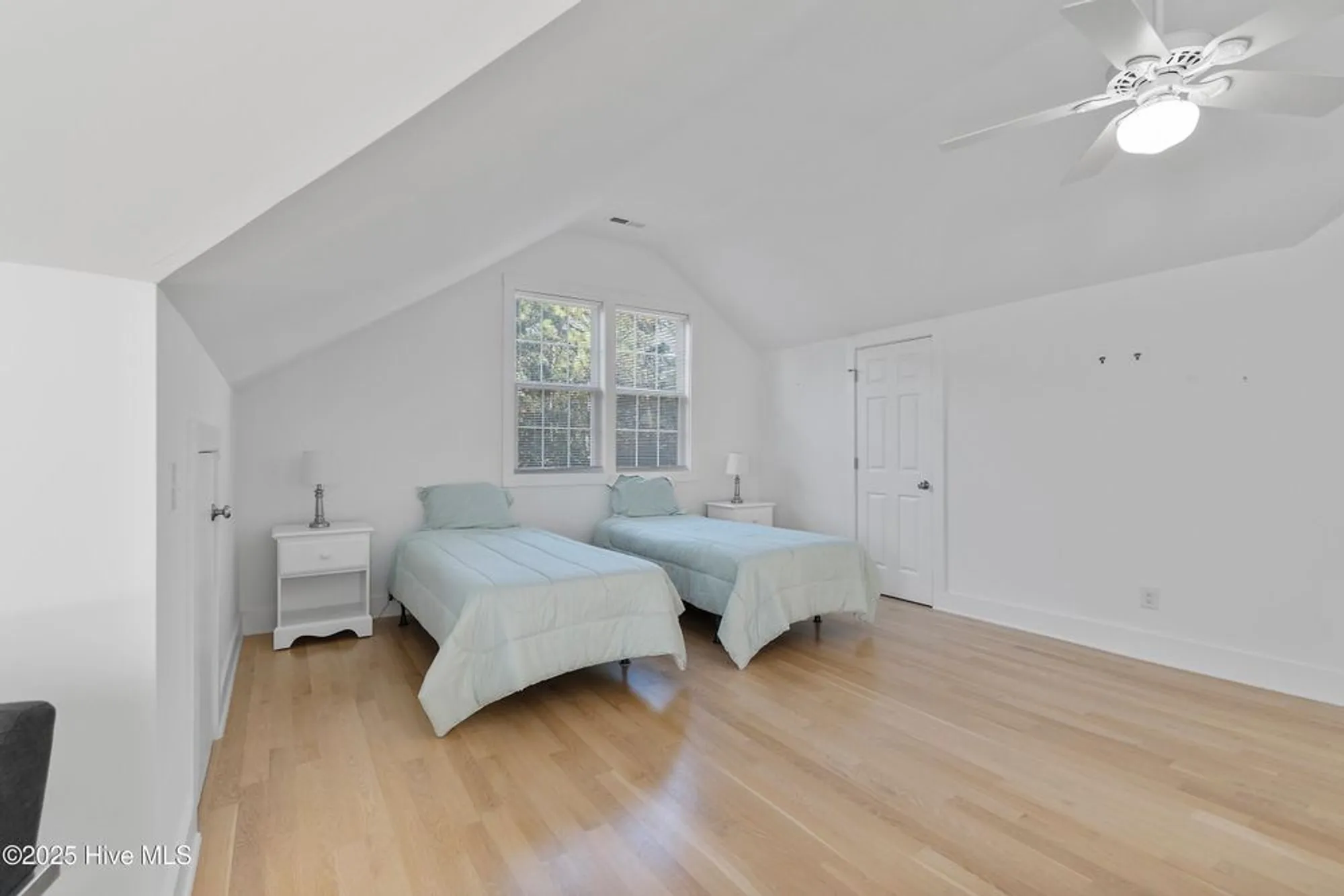 Property Slideshow image 39 of 61 | 3159 lakeside commons dr 1, Southport, NC, 28461