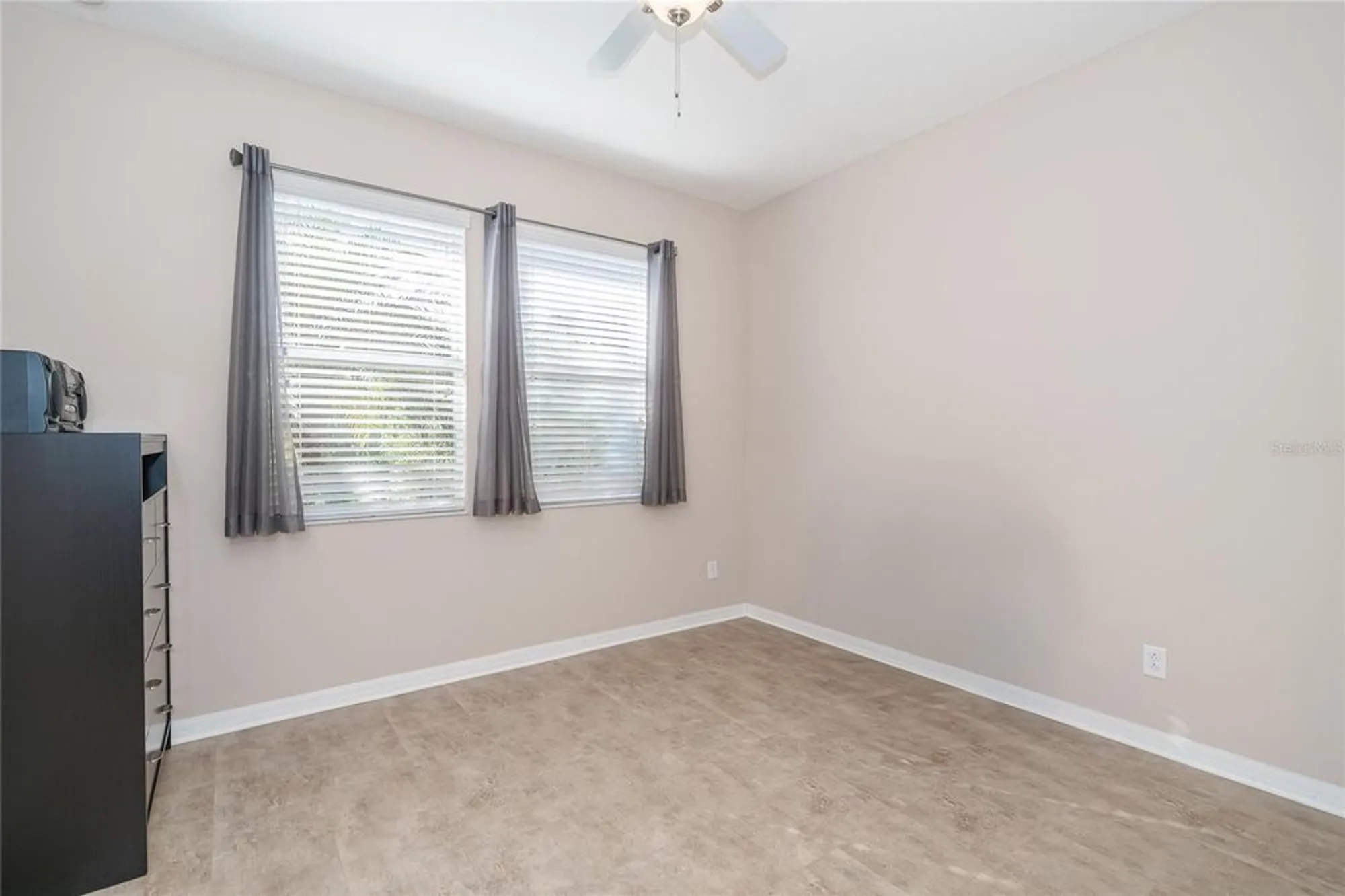 Property Slideshow image 17 of 73 | 29290 grass bunker dr, San Antonio, FL, 33576