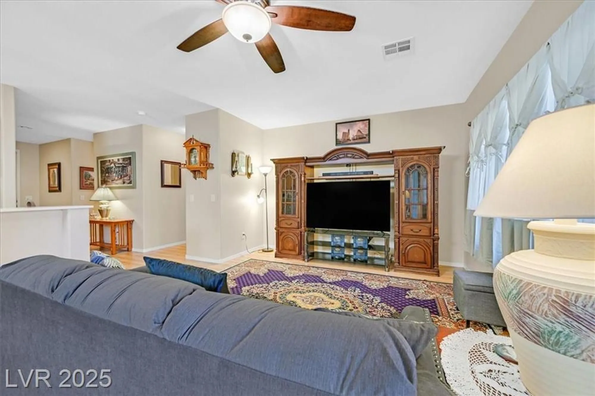 Property Slideshow image 7 of 40 | 2091 waterton rivers dr, Henderson, NV, 89044