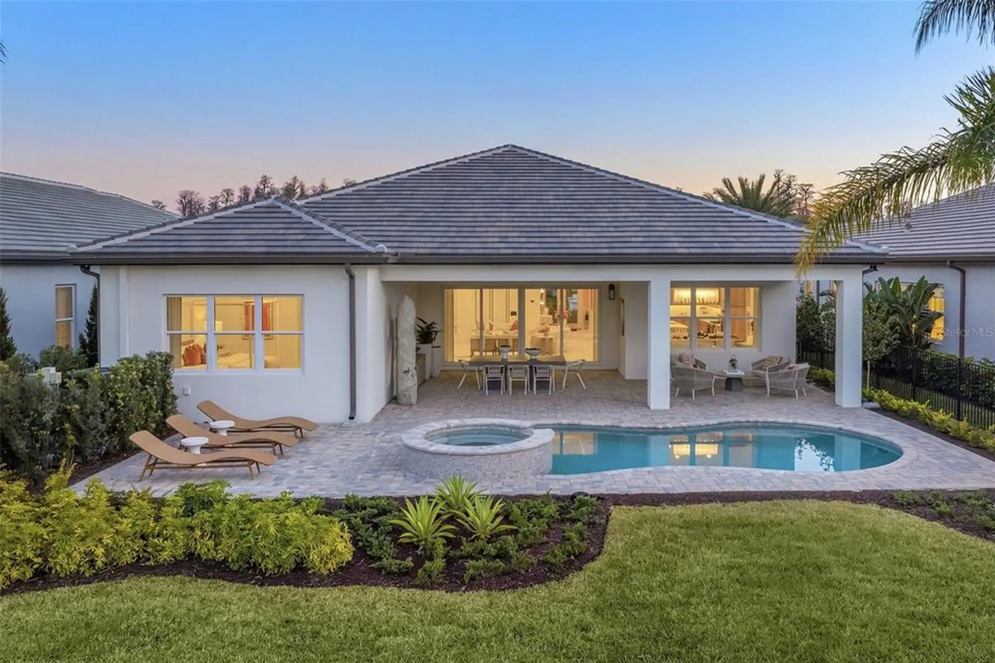 Property Slideshow image 12 of 47 | 32249 tribeca ave, Wesley Chapel, FL, 33543