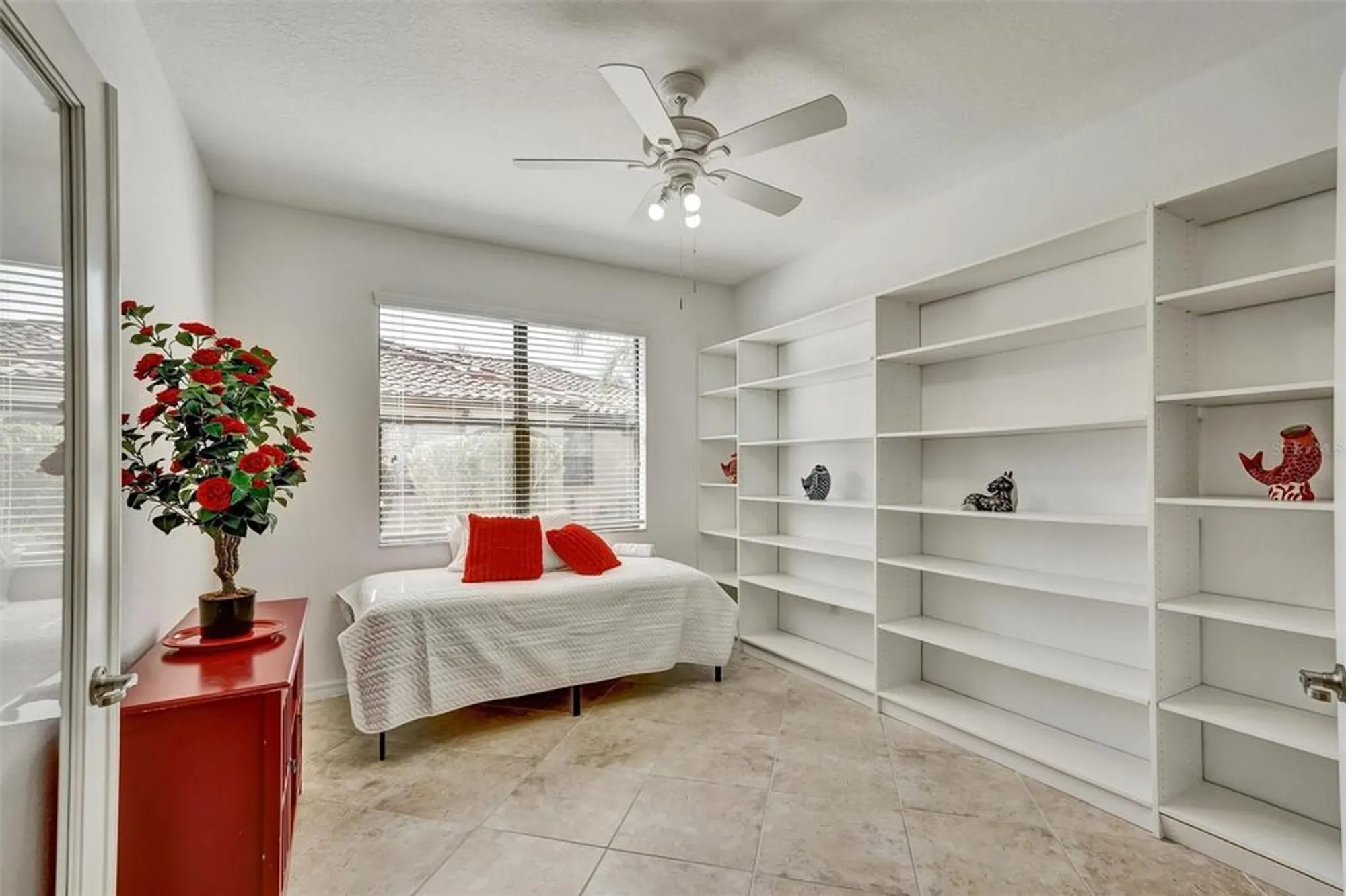 Property Slideshow image 16 of 29 | 6509 candlestick dr, Bradenton, FL, 34212