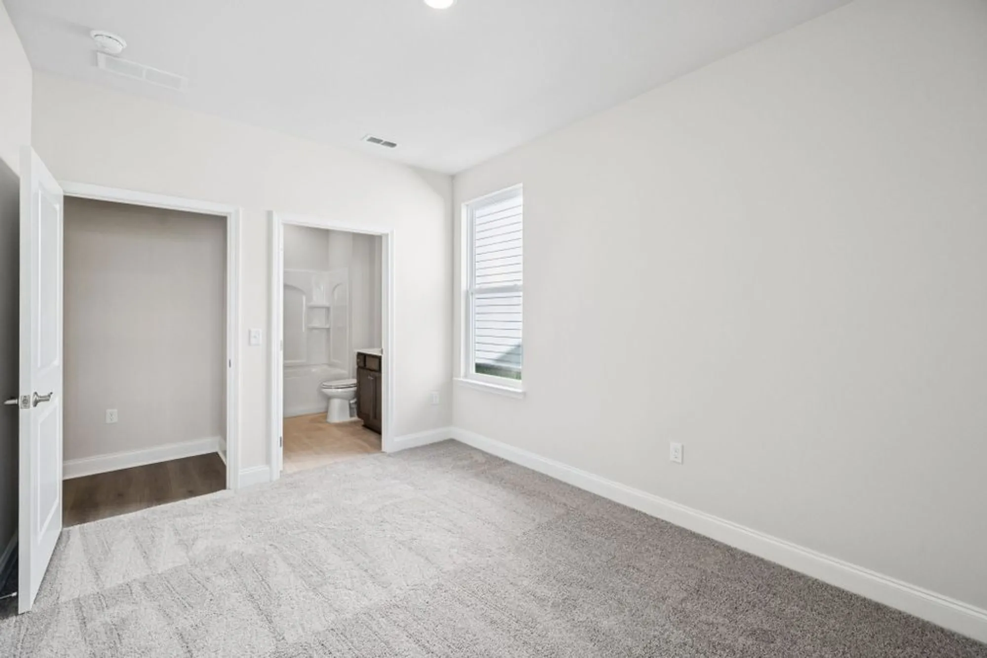 Property Slideshow image 17 of 38 | 120 sidlaw pass, Smyrna, TN, 37167