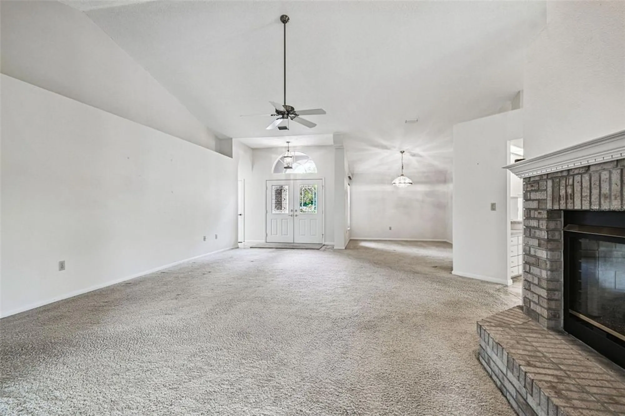 Property Slideshow image 12 of 86 | 8157 hidden hills dr, Spring Hill, FL, 34606