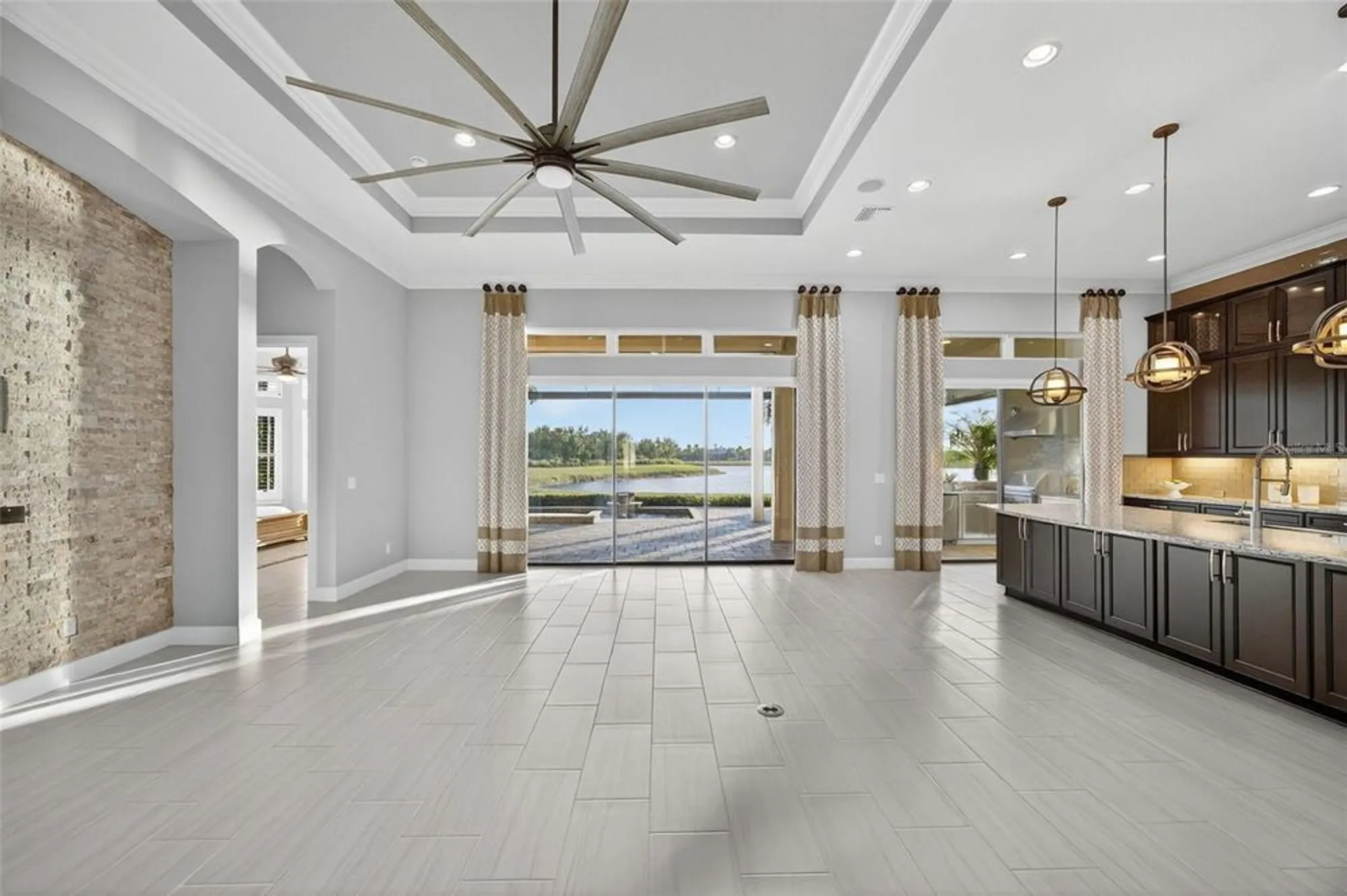 Property Slideshow image 9 of 73 | 13034 sorrento way, Bradenton, FL, 34211