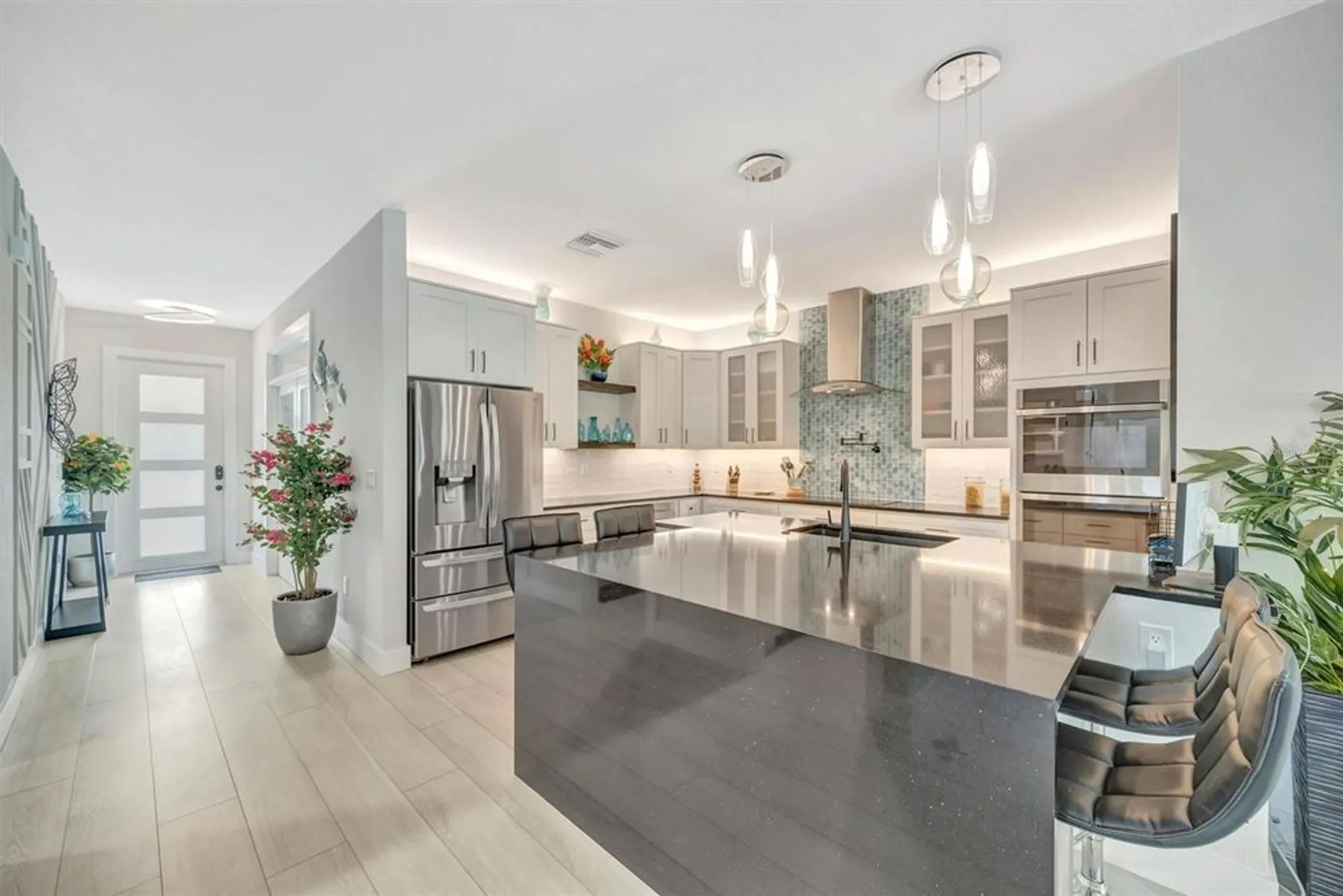 Property Slideshow image 12 of 71 | 6741 rookery lake dr, Bradenton, FL, 34212