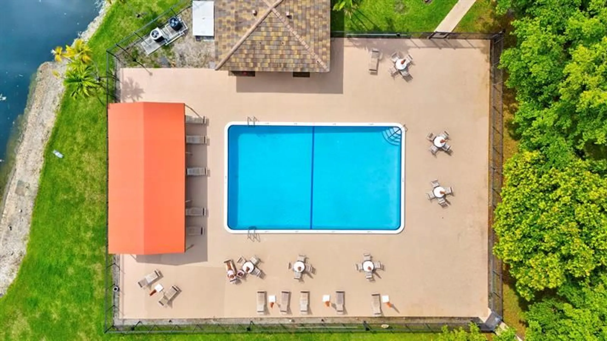 Property Slideshow image 25 of 31 | 5860 nw 64th ave apt 201, Tamarac, FL, 33319